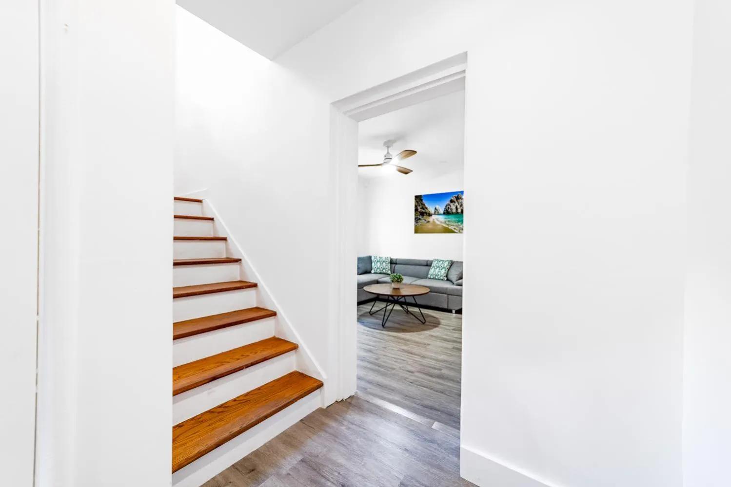 Living room in The Blue Parrot