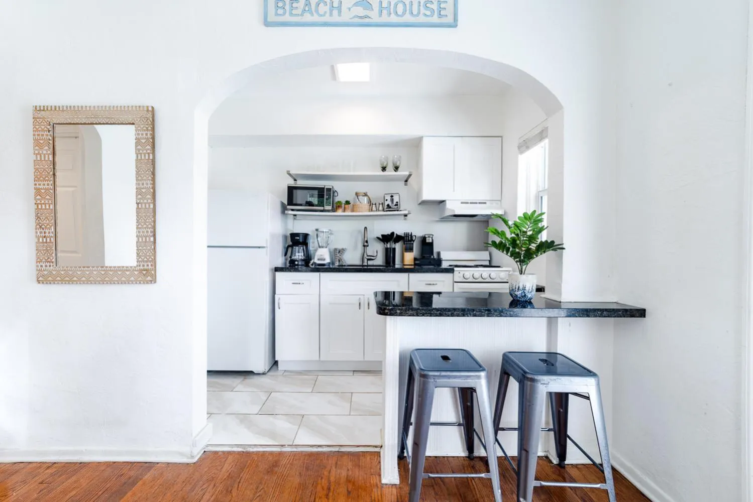 kitchen in The Blue Parrot