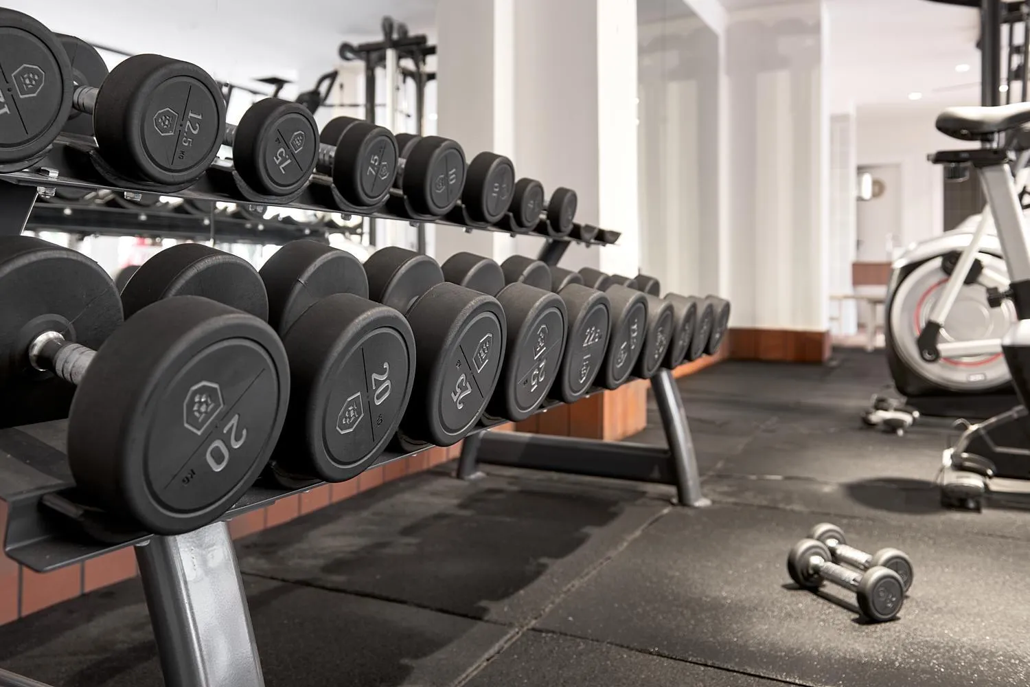 Fitness centre/facilities in tent Bahia de Palma