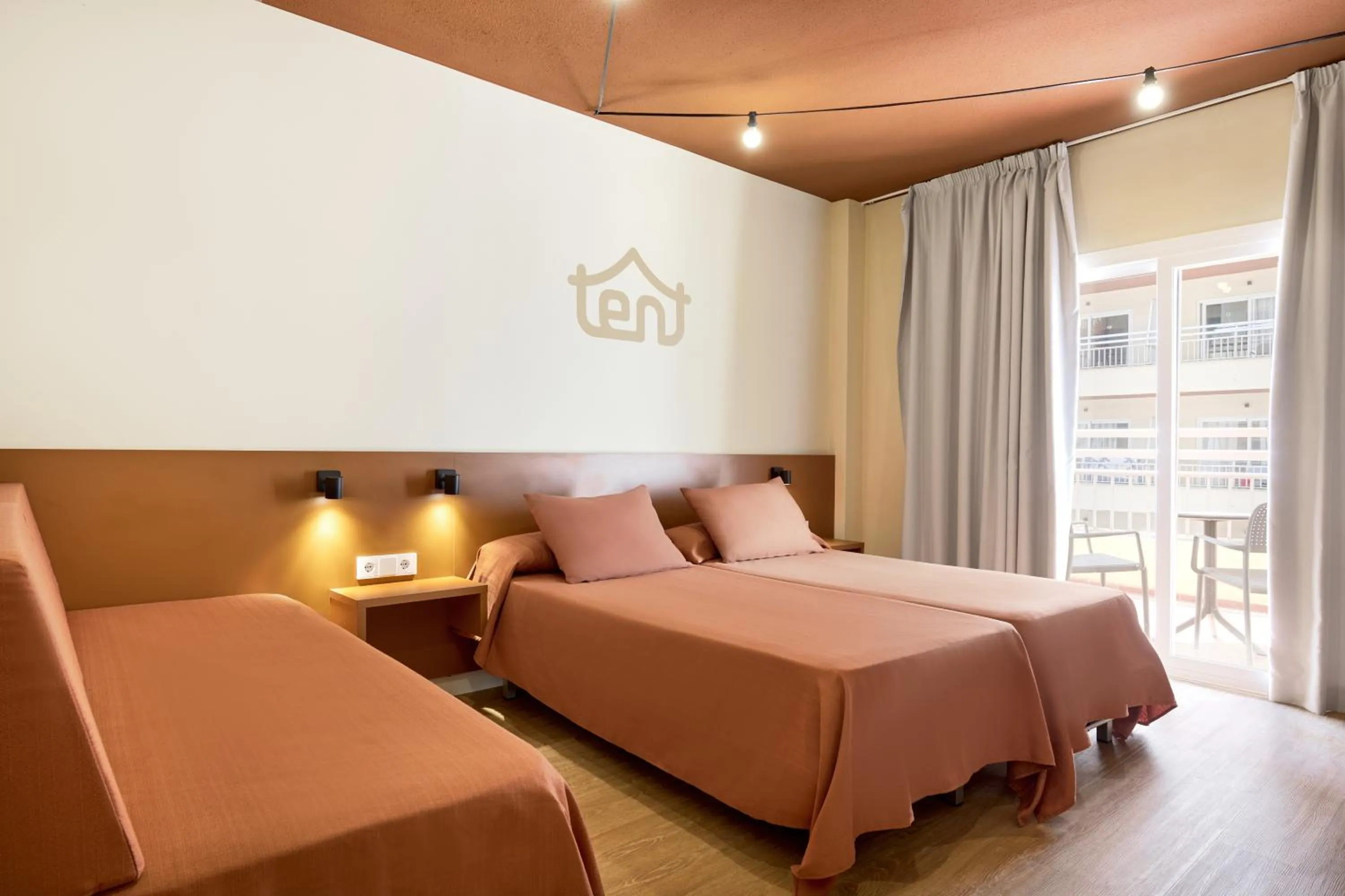 Bed in tent Bahia de Palma