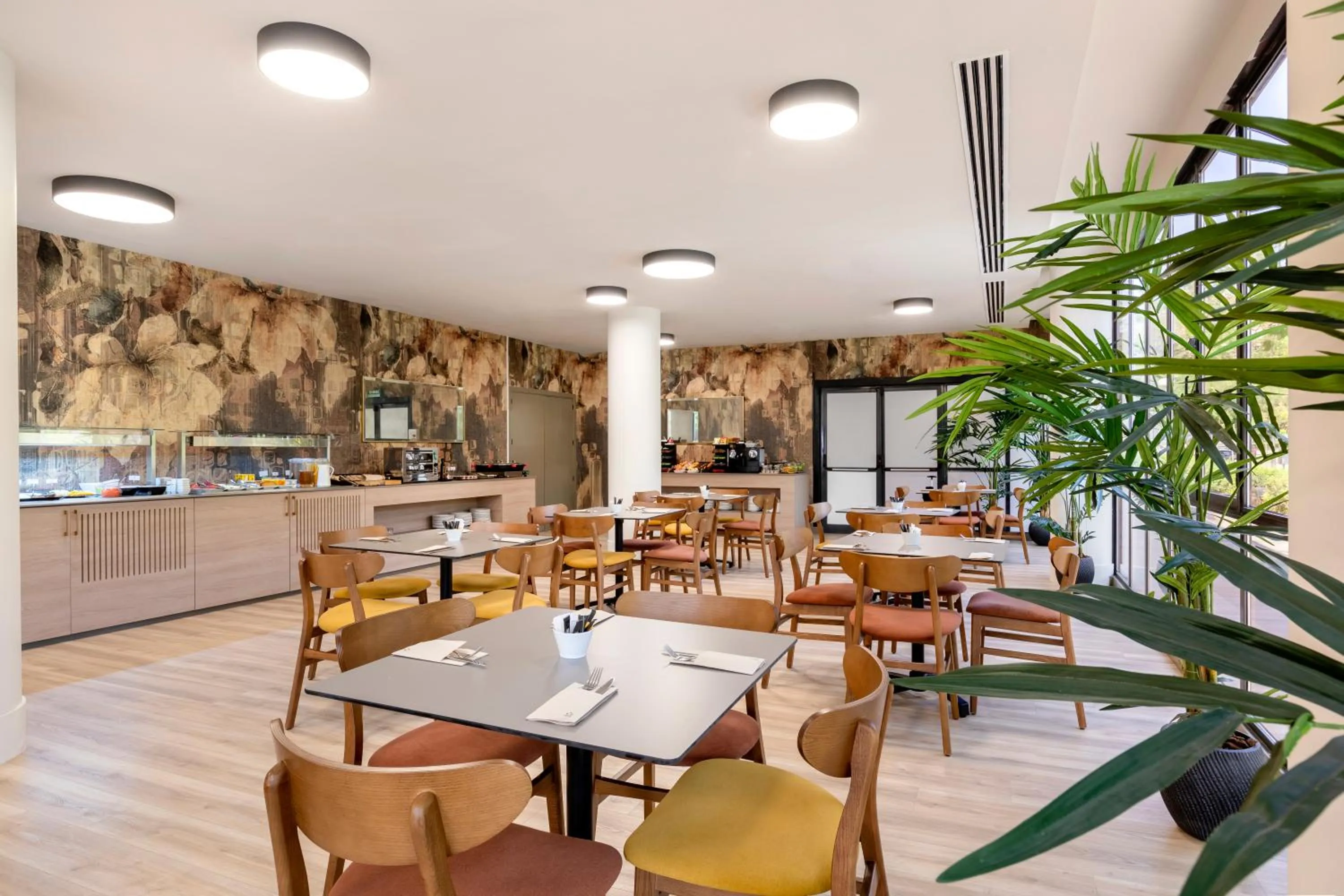 Breakfast in Acta Pirámides