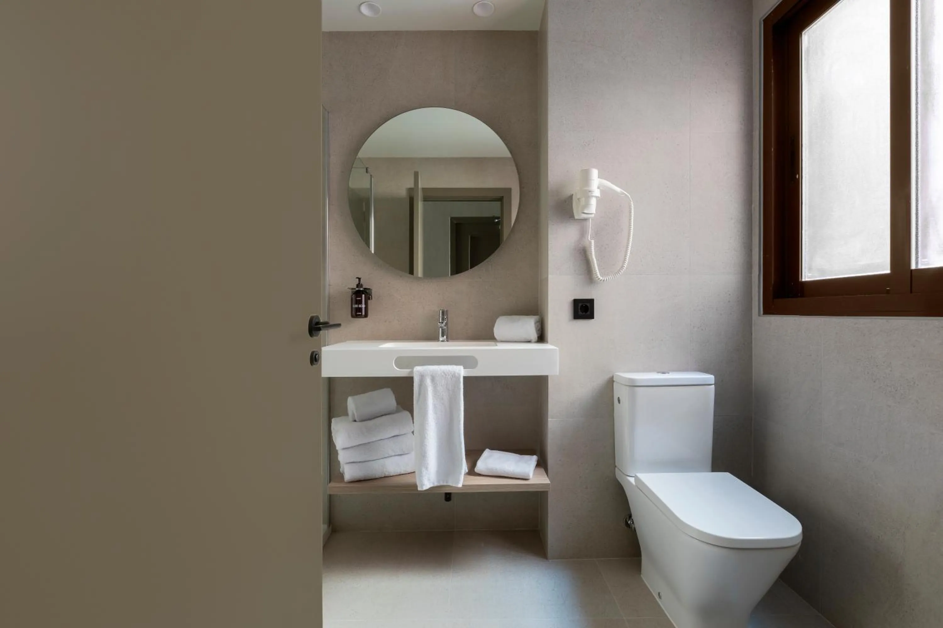 Bathroom in Acta Pirámides