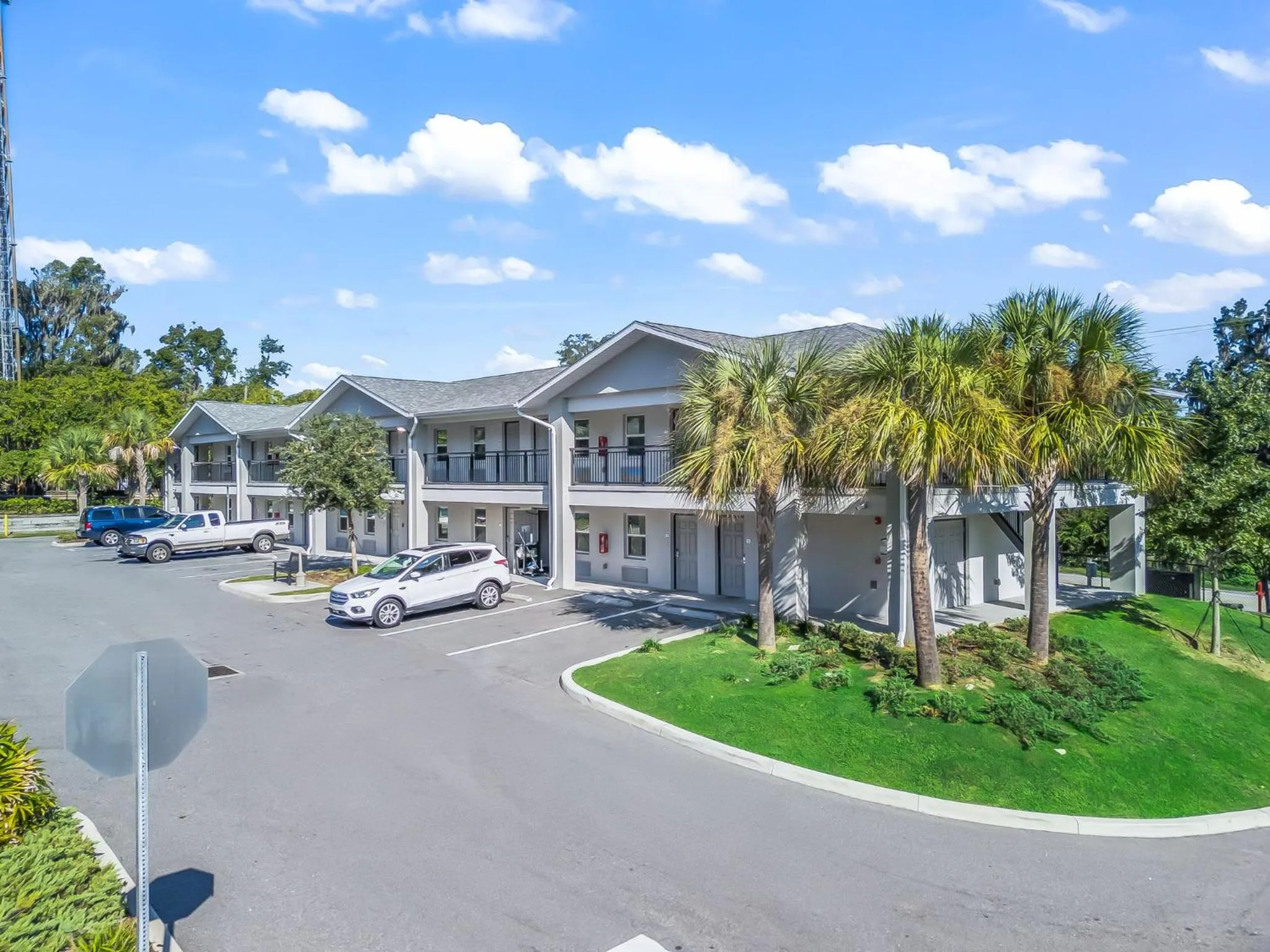 Property building in Baymont by Wyndham Ocala Suites