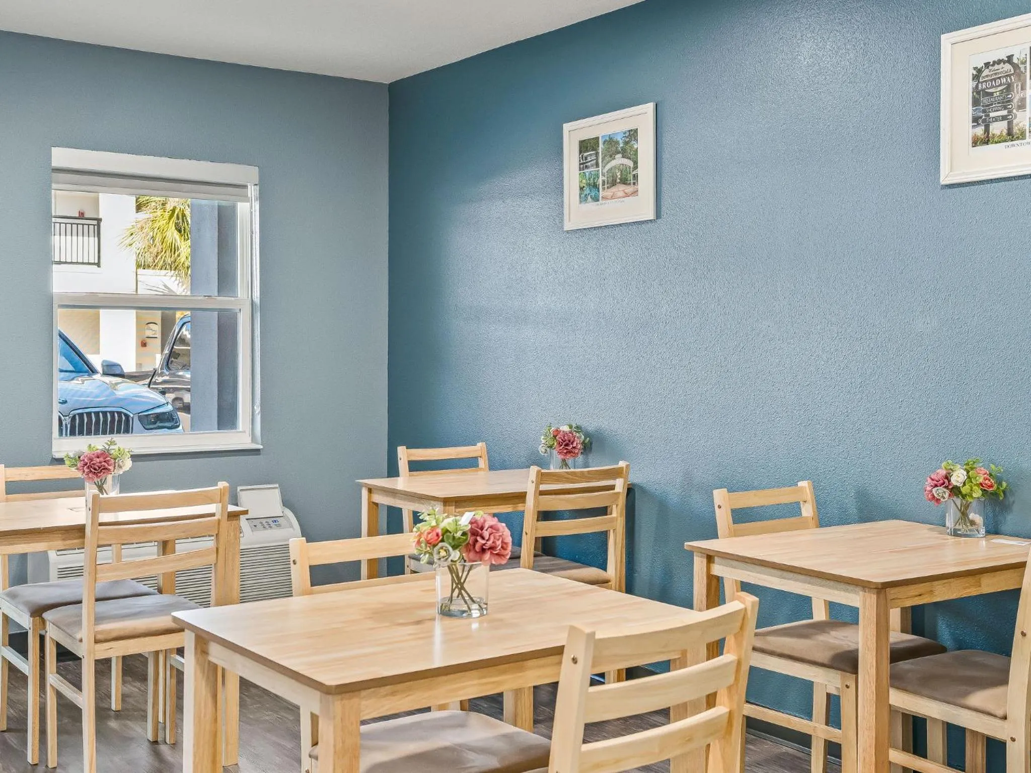 Continental breakfast in Baymont by Wyndham Ocala Suites