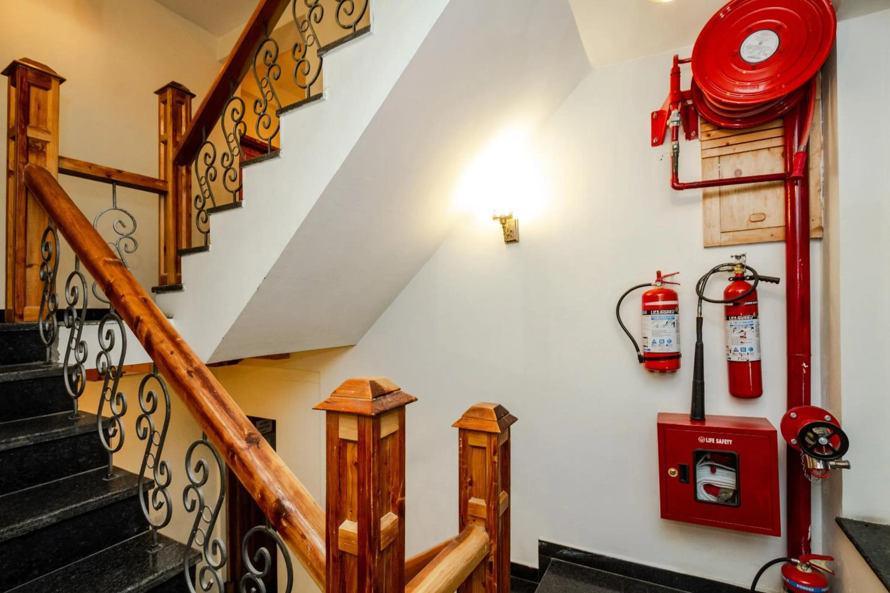 Lobby or reception in Tripli Hotels Stone House Cottage