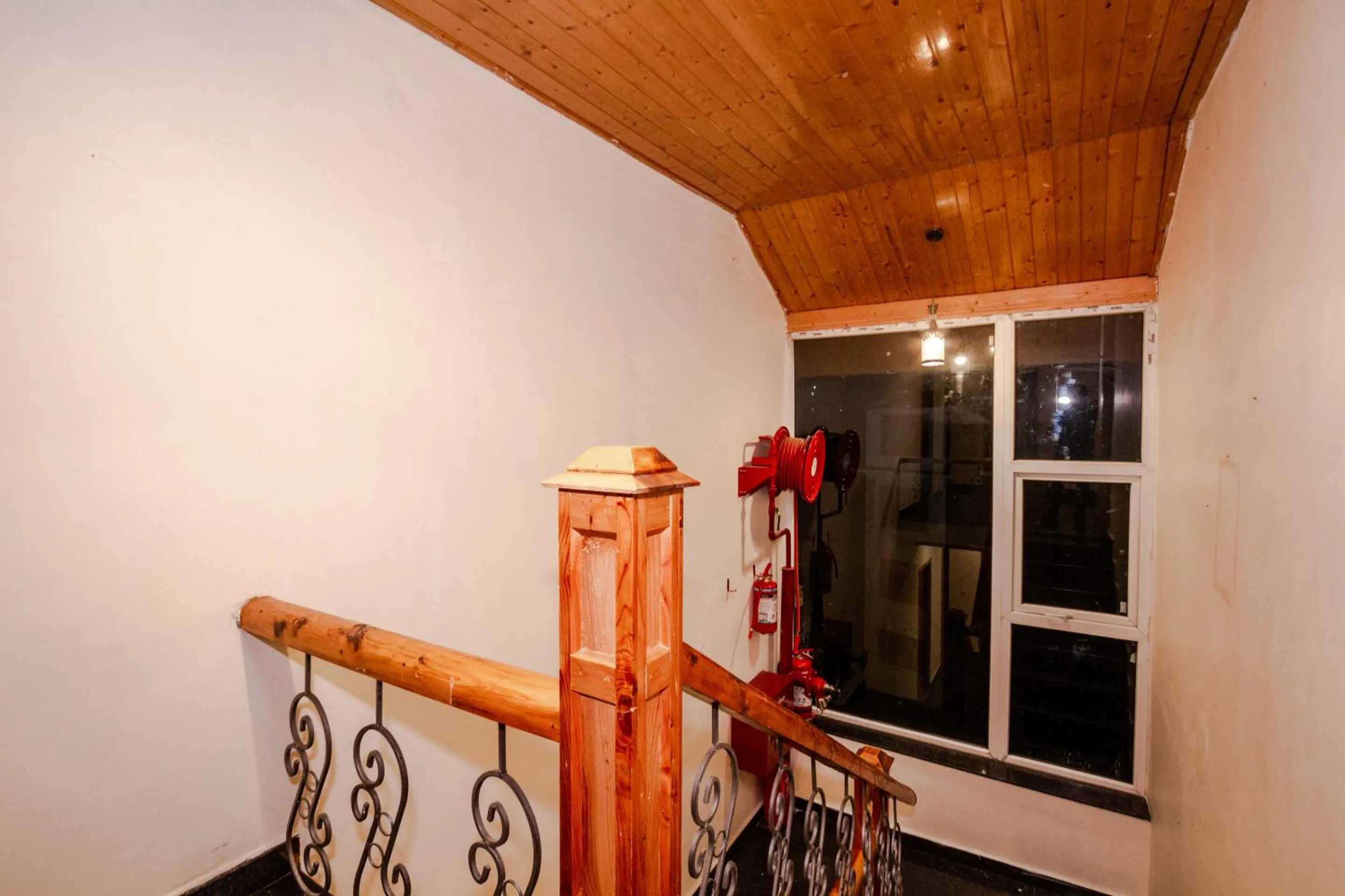 Lobby or reception in Tripli Hotels Stone House Cottage