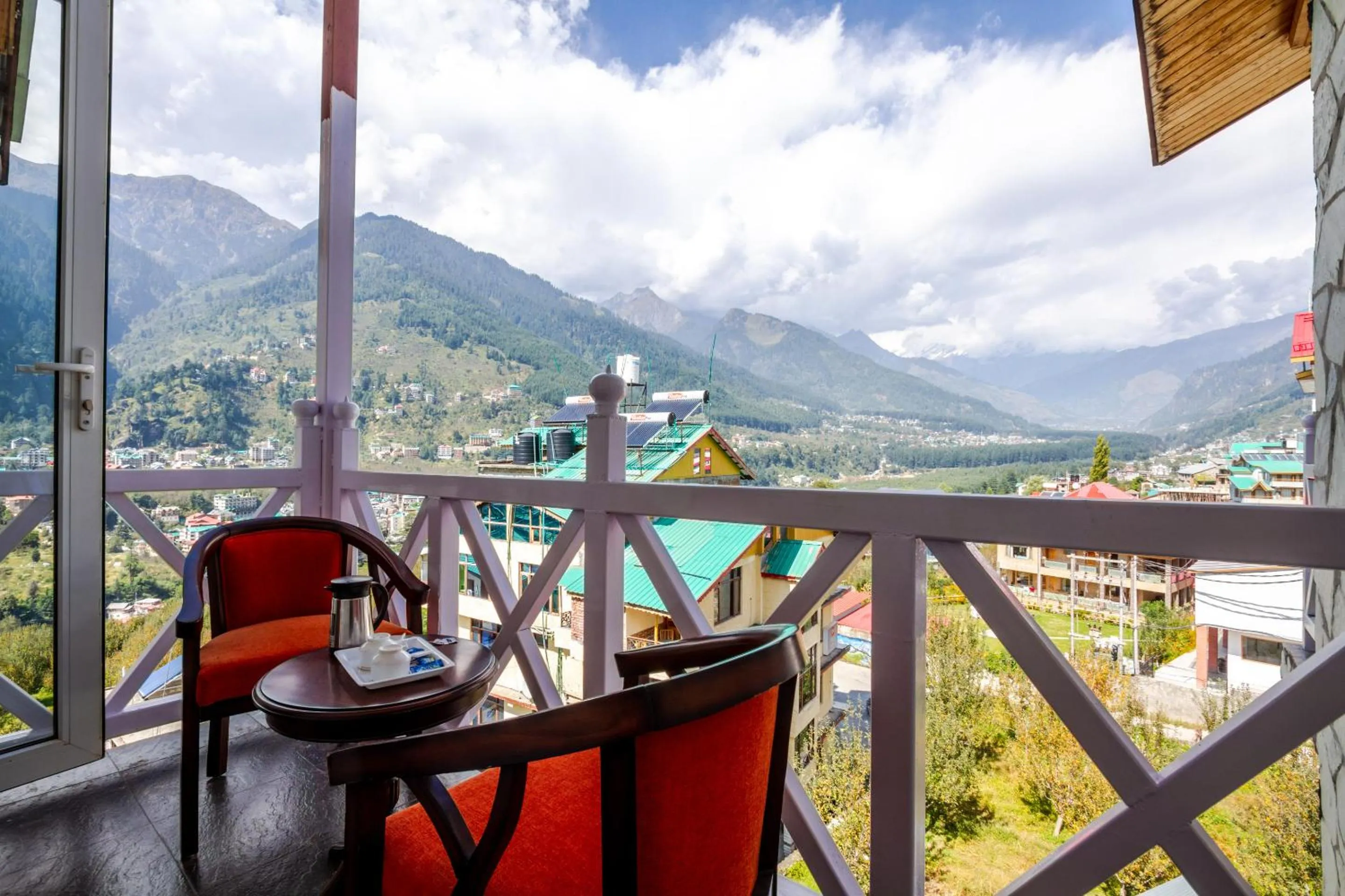 Balcony/Terrace in Tripli Hotels Stone House Cottage