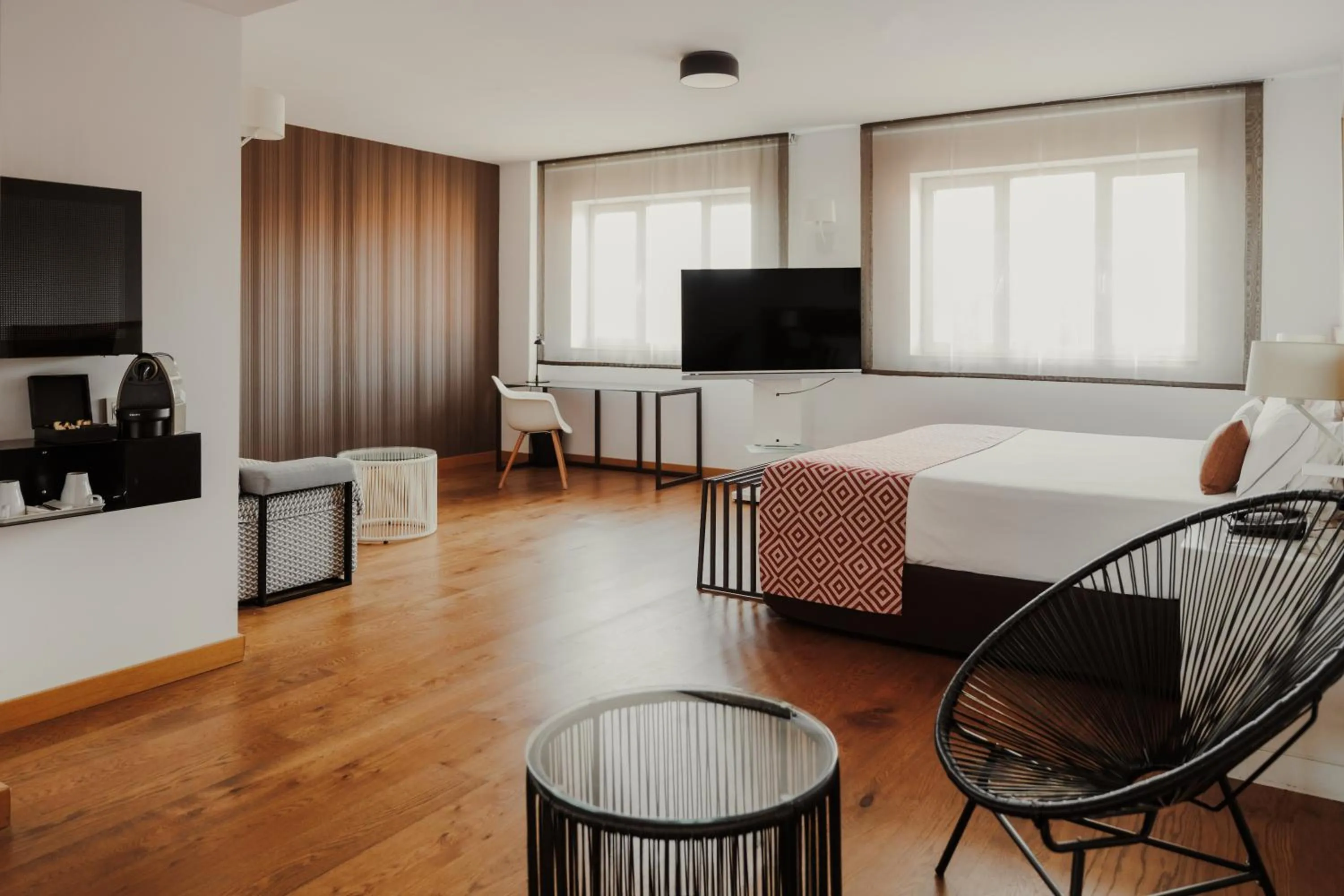 Photo of the whole room, Bed in Rafaelhoteles Atocha