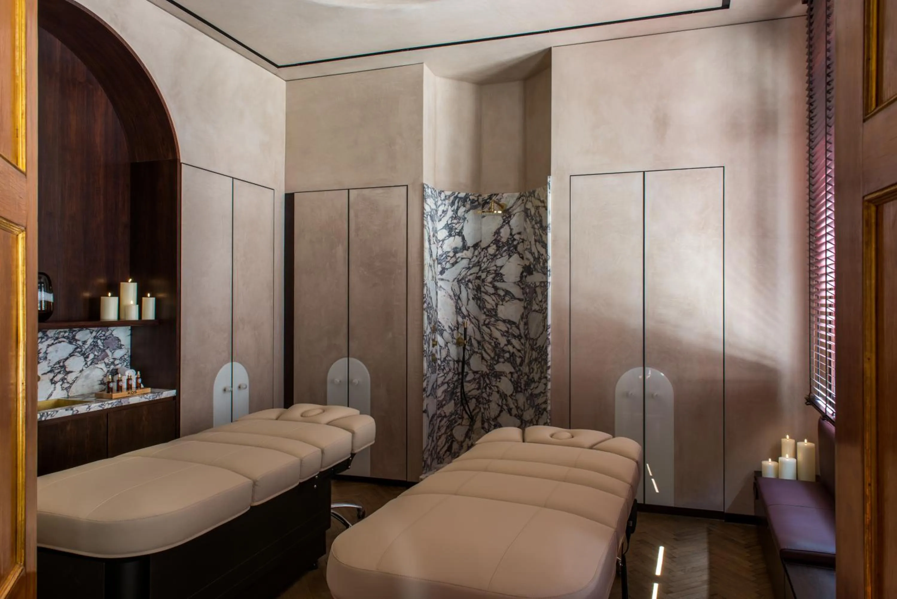 Massage in Nolinski Venezia - Evok Collection