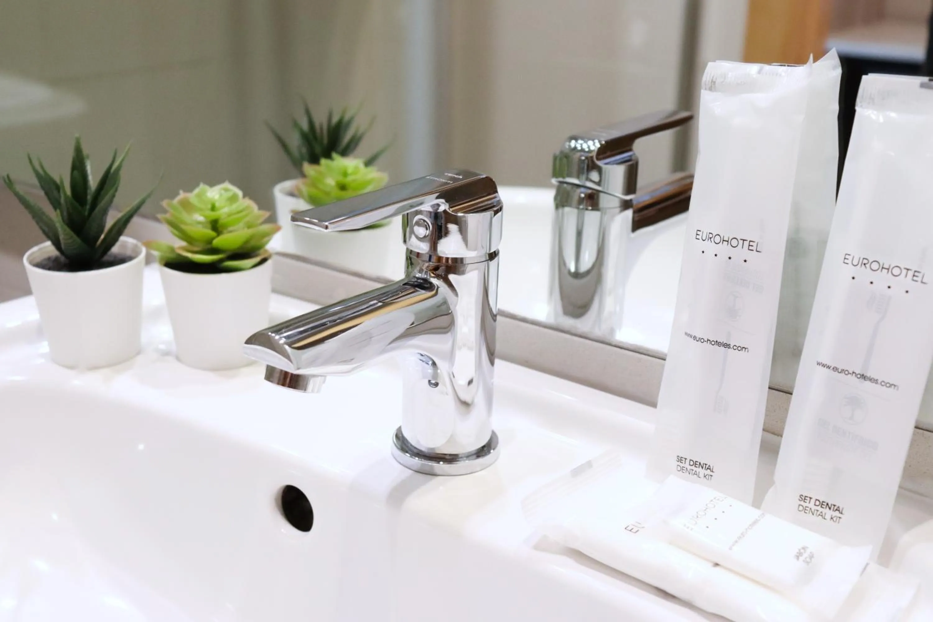 Bathroom in Eurohotel Diagonal Port