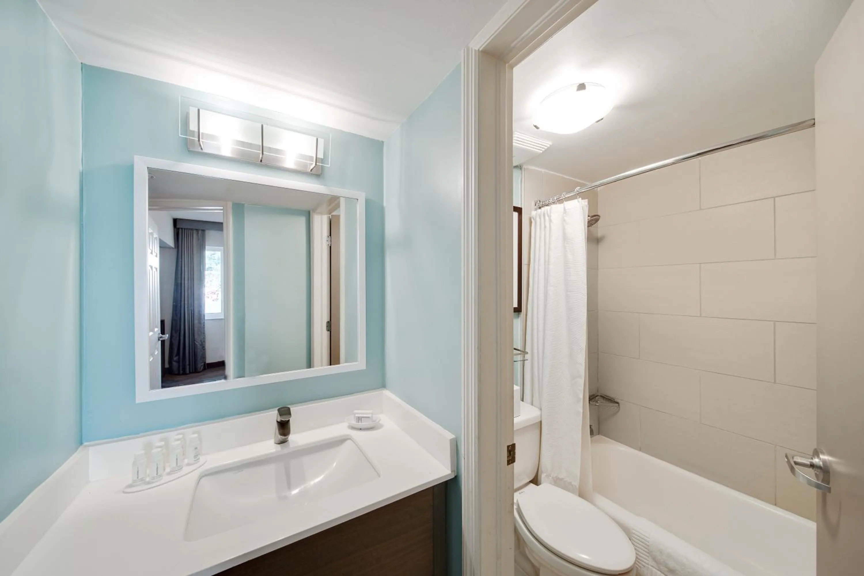 Bathroom in The Malone