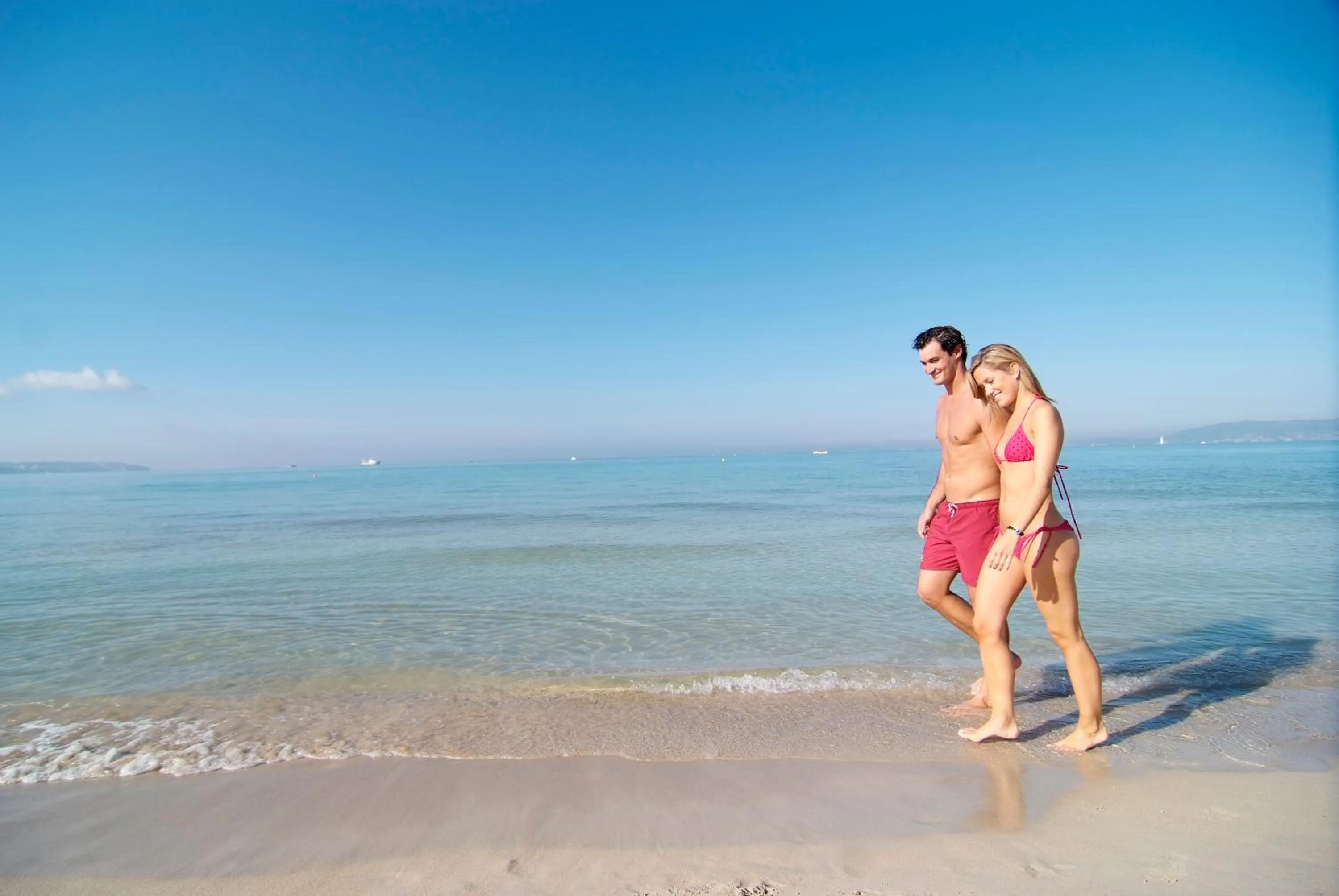People, Beach in Pinero Tal
