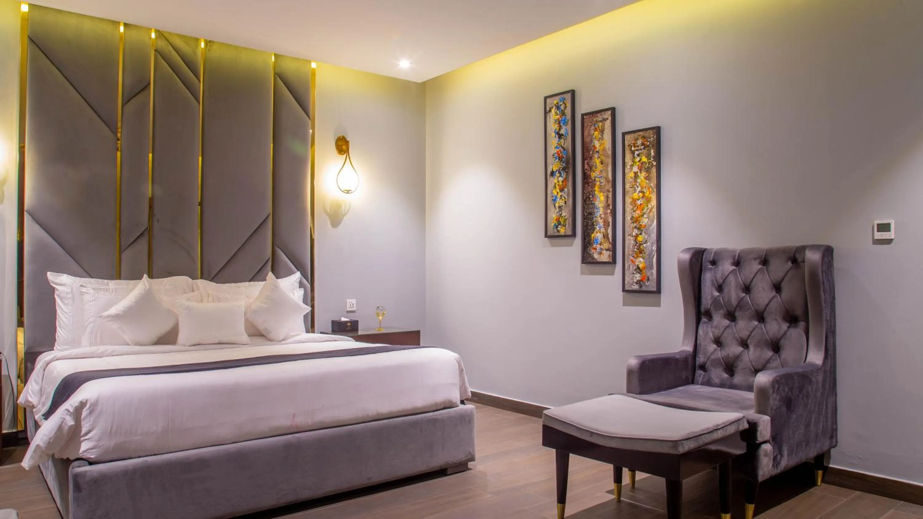 Restaurant/places to eat in The Orchard Hotel Lahore