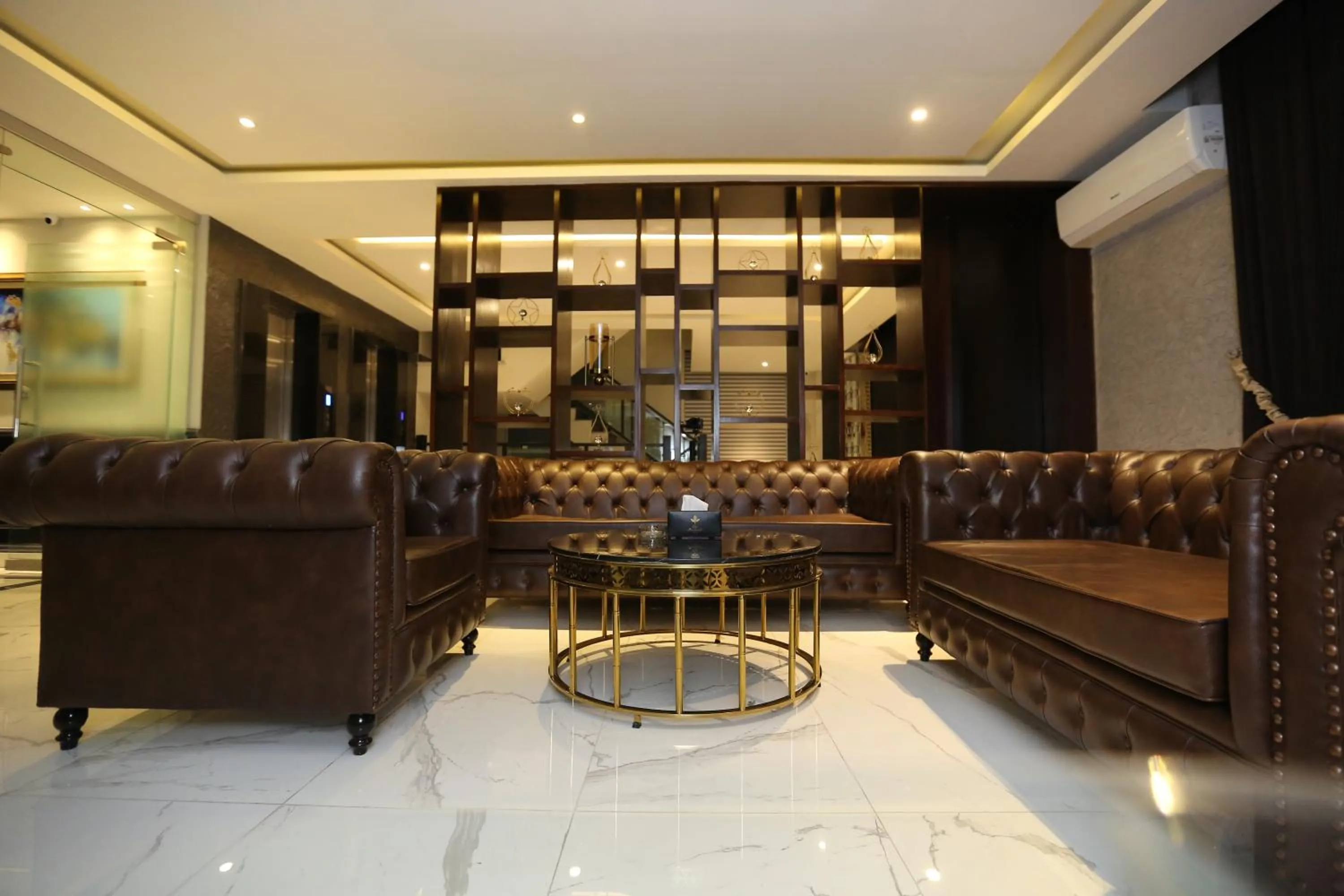 Restaurant/places to eat in The Orchard Hotel Lahore