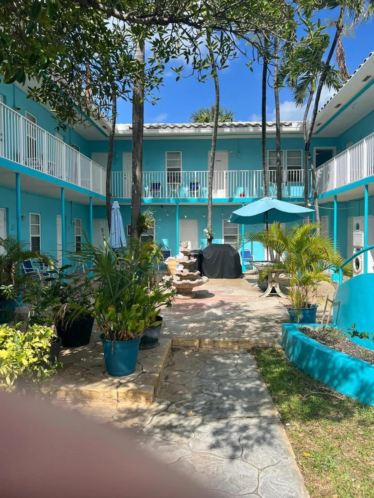 Inner courtyard view in Charter House