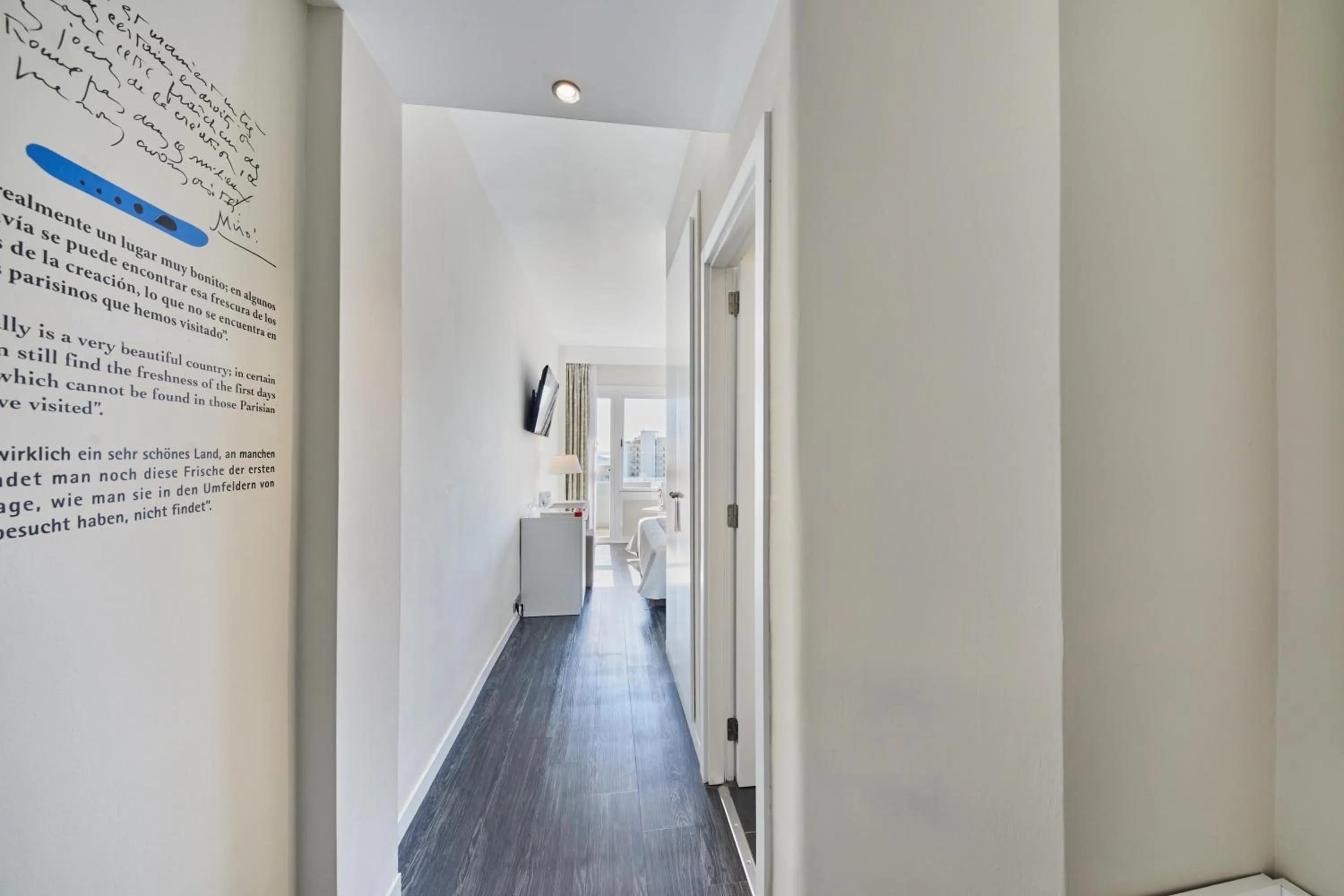 Bathroom in Hotel Joan Miró Museum