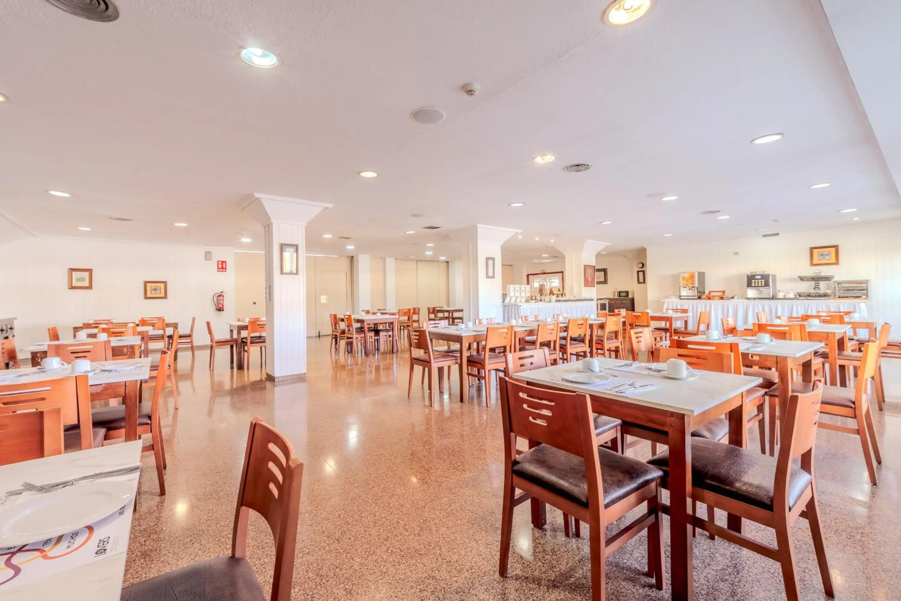 Breakfast in Hotel ITC Ciudad de Haro