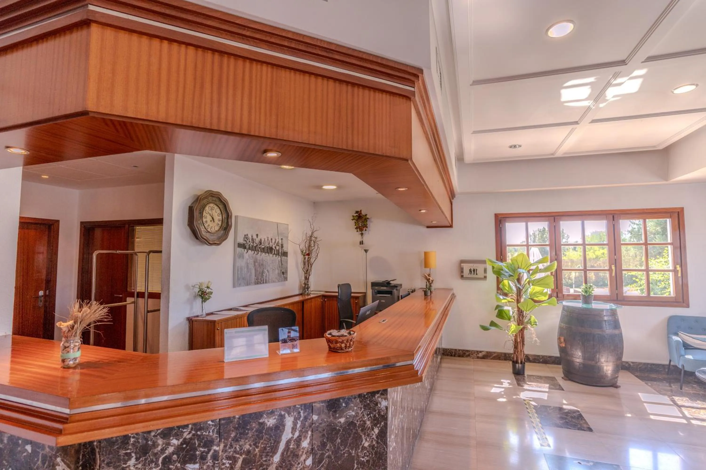 Lobby or reception in Hotel ITC Ciudad de Haro