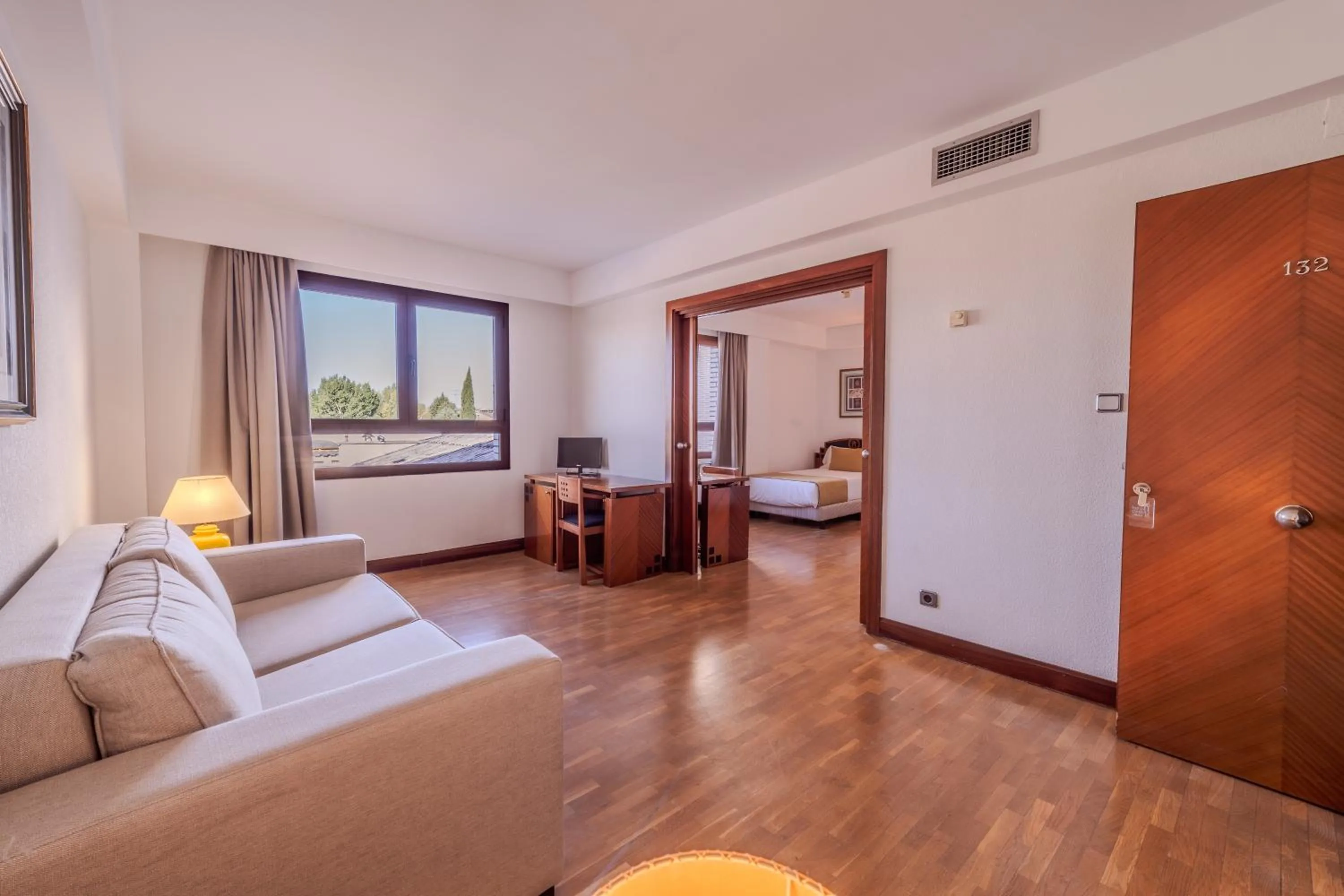 Bedroom in Hotel ITC Ciudad de Haro