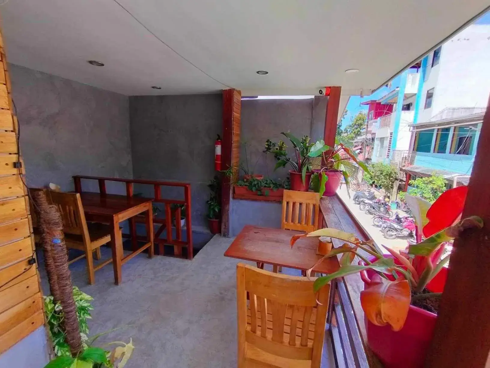 Deluxe Double Room in RL Harbor Inn Deluxe Double Room in RL Harbor Inn