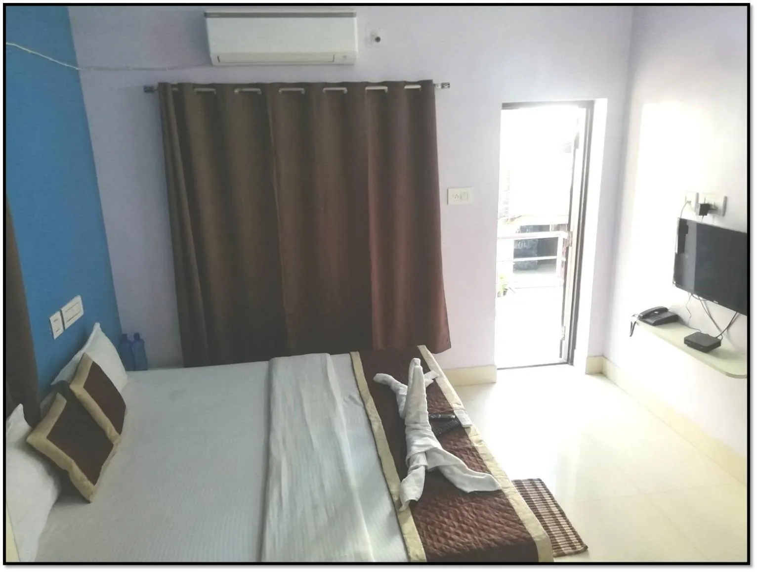 Bed in Railview inn Bhubaneswar