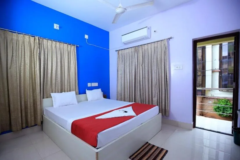 Bed in Railview inn Bhubaneswar