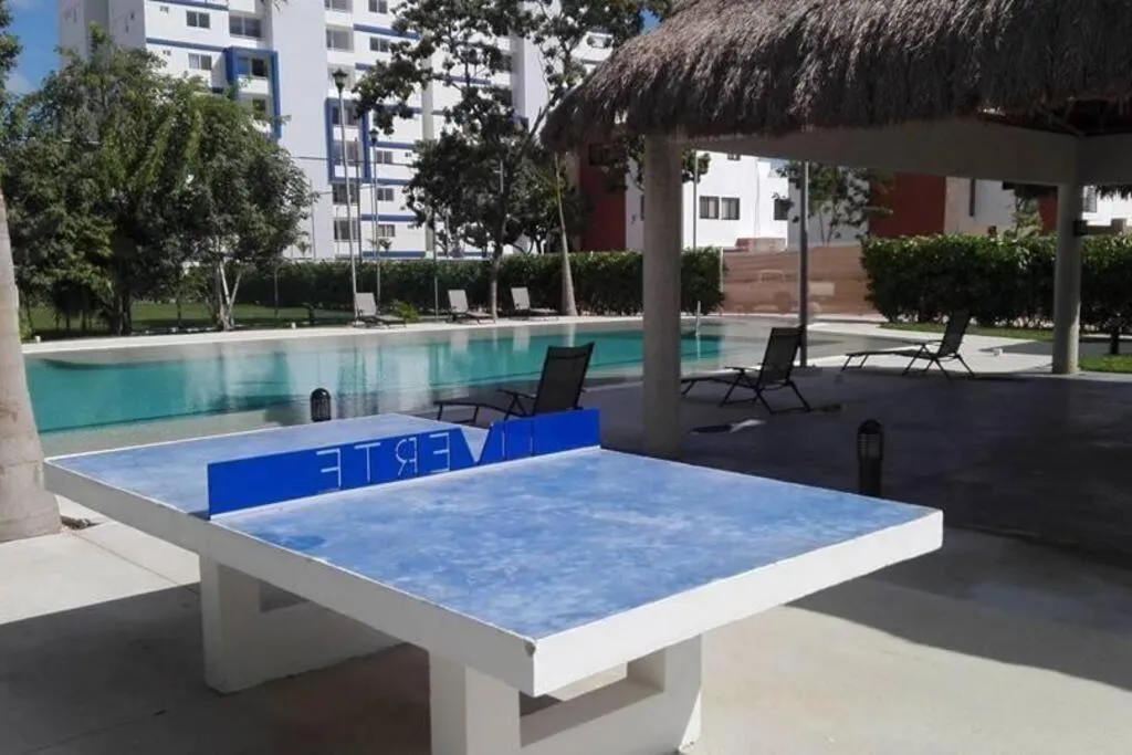 Hermoso apartamento piscina, céntrico, área libre.