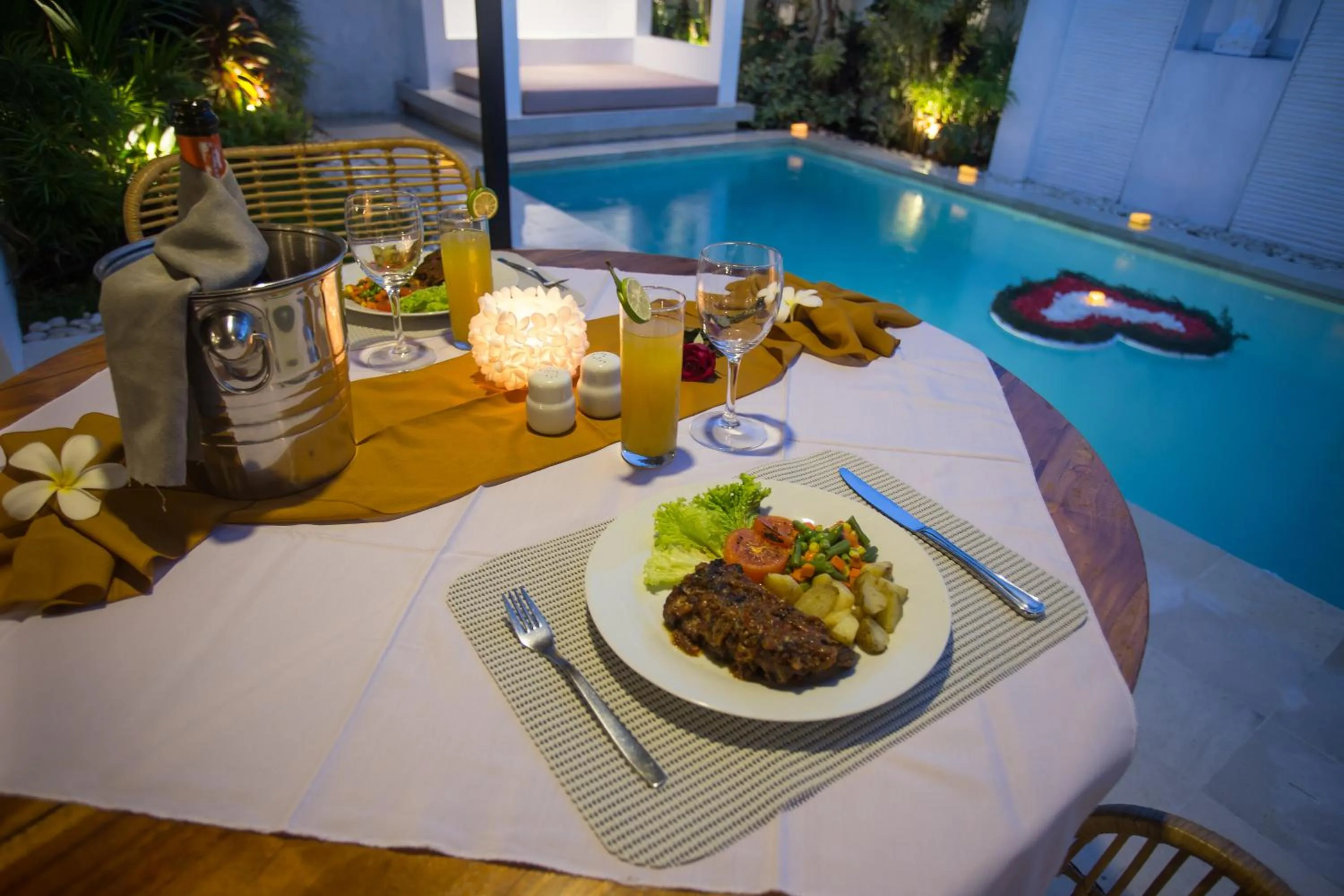 Food and drinks in The Kon's Villa Bali Seminyak