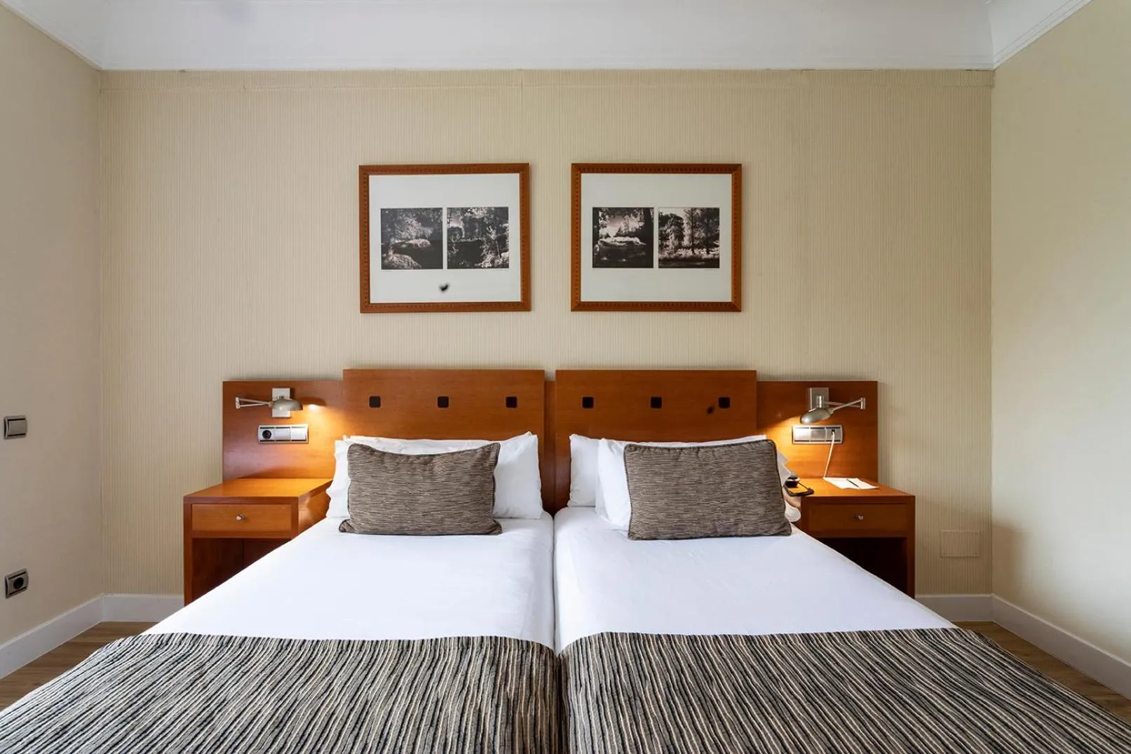 Bed in Petit Palace Arturo Soria Alcalá