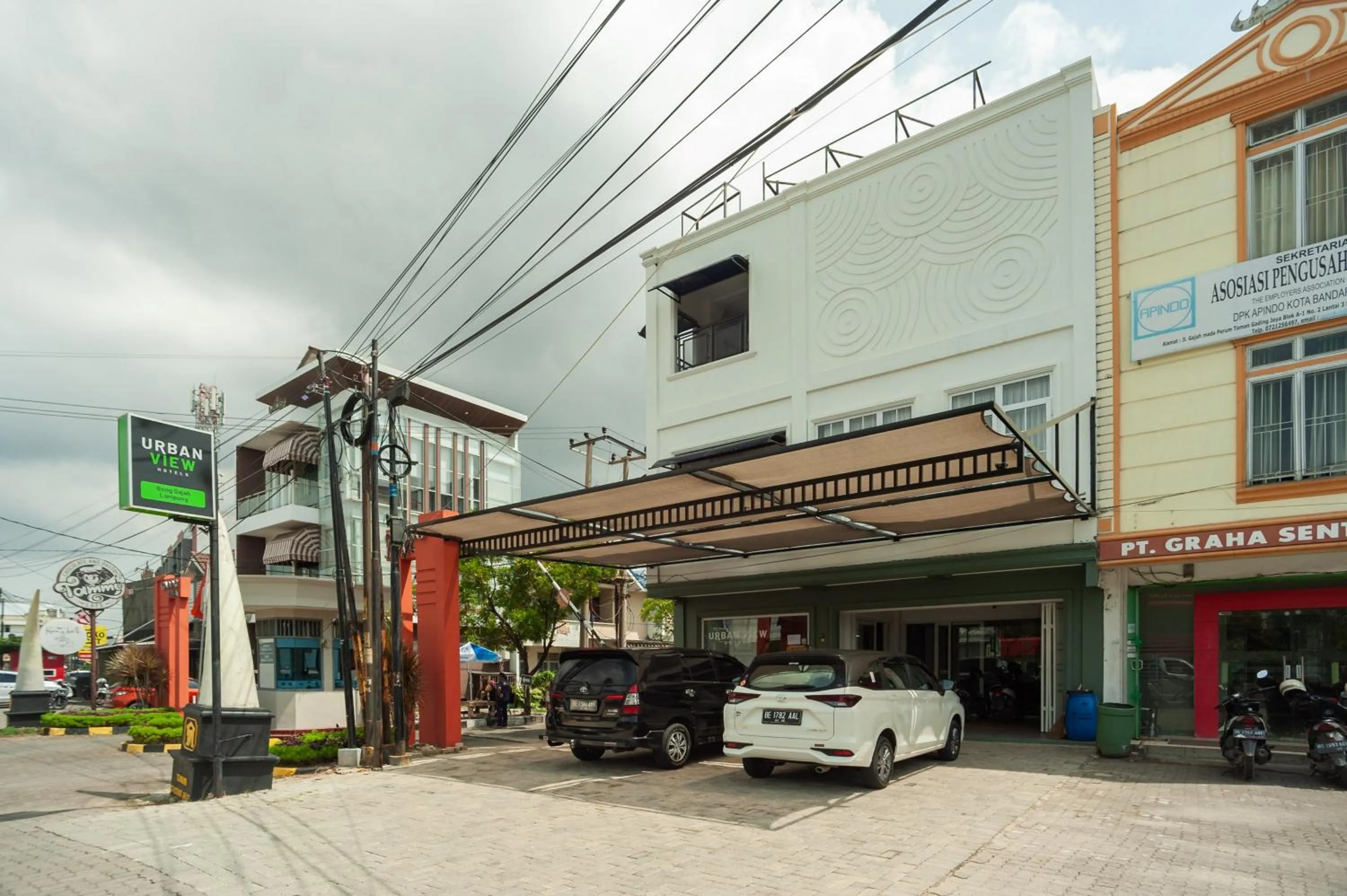 Parking in Urbanview Hotel Bong Gajah Lampung