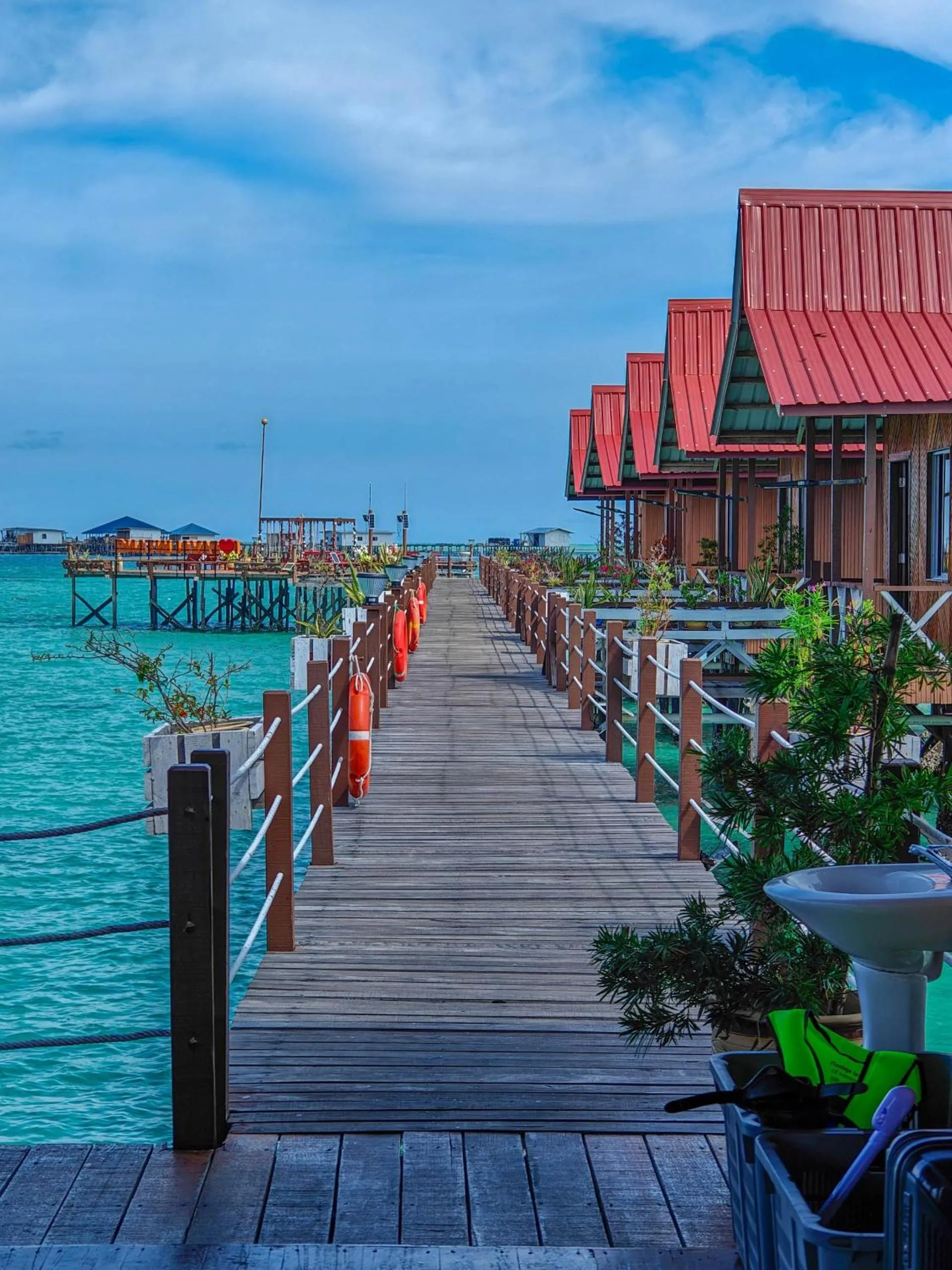 Property building in Pavalintang Resort