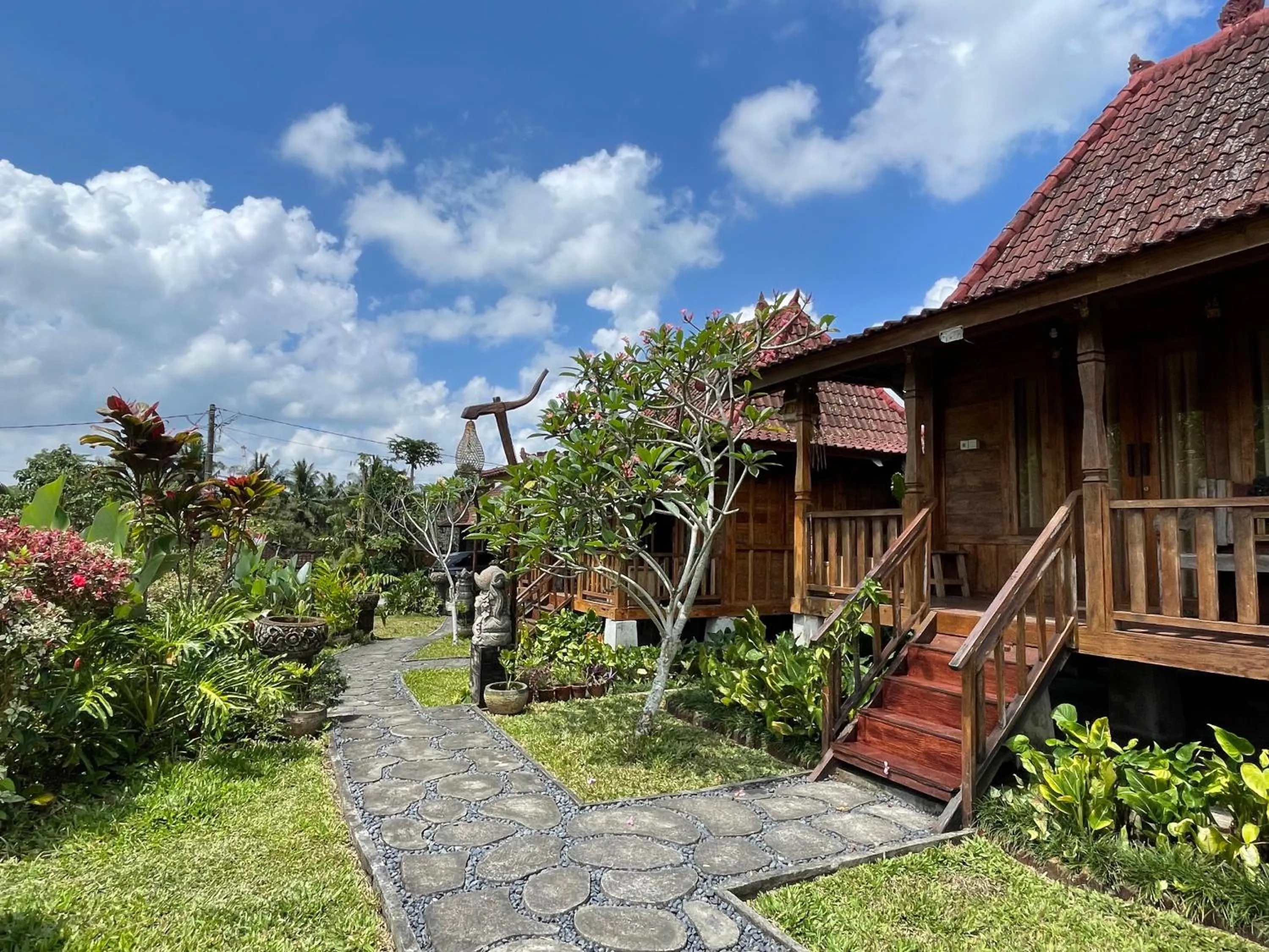 Property building in Sirya Farm House