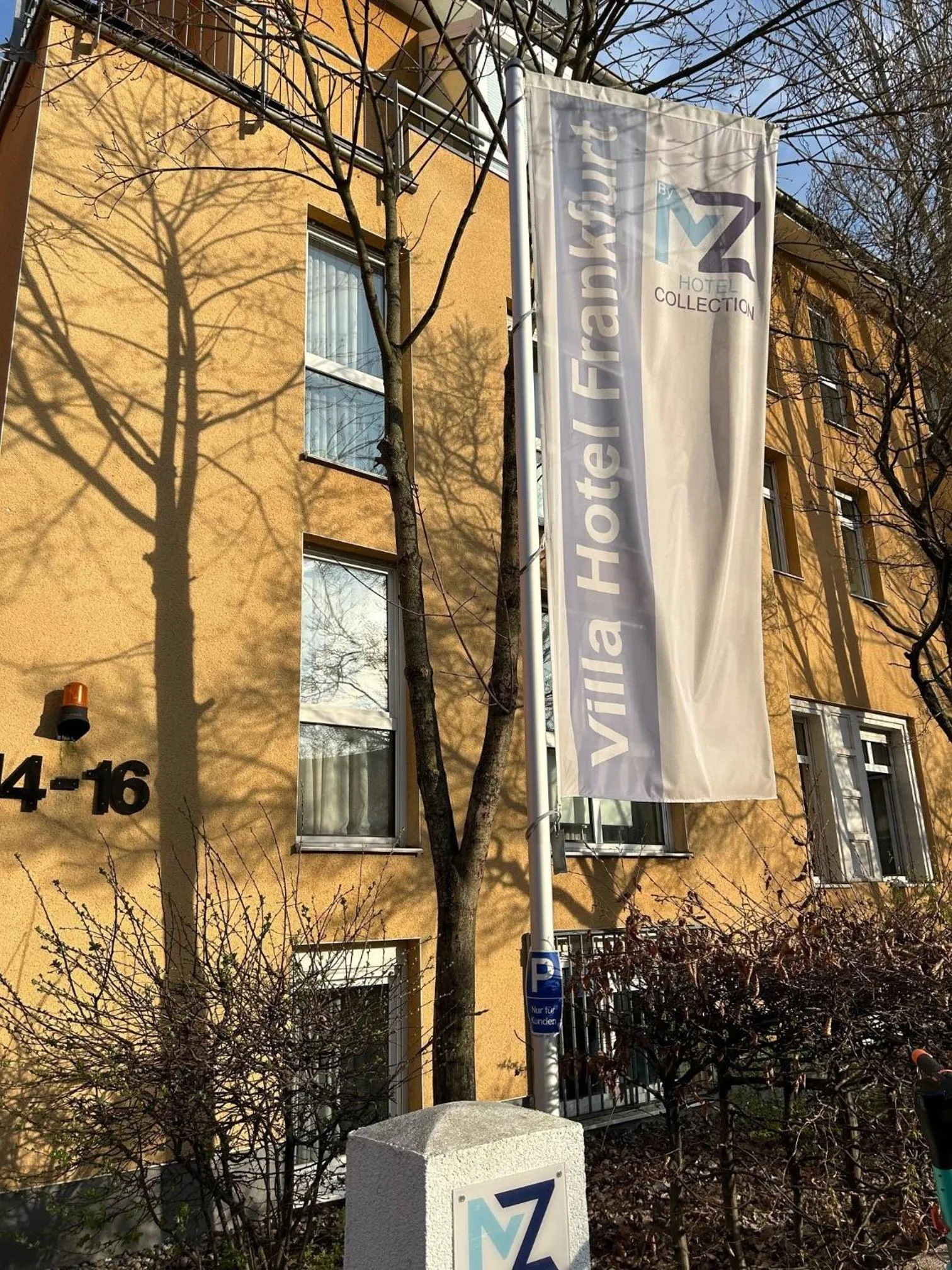 Property building in Villa Hotel Frankfurt by MZ HotelCollection