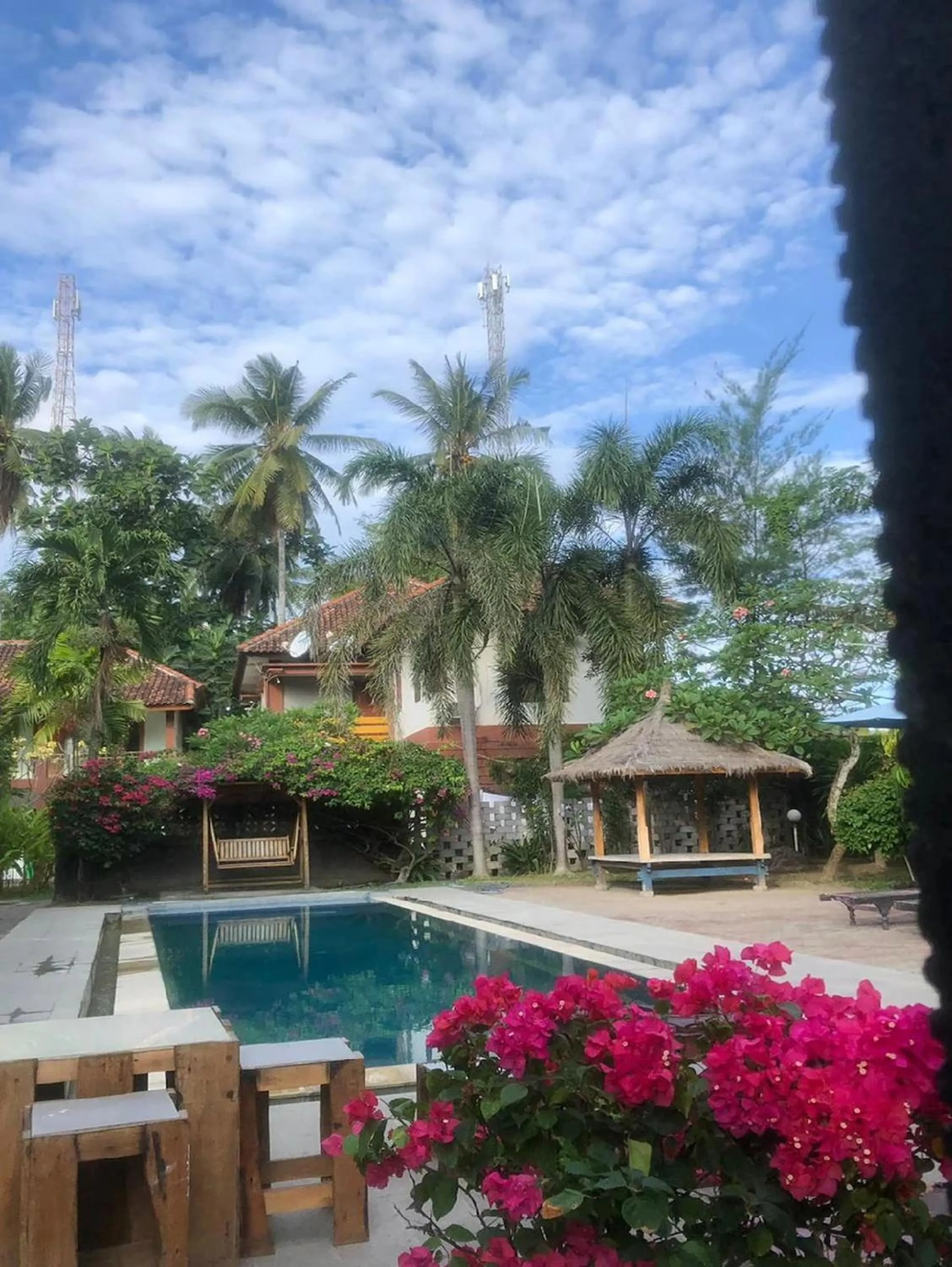 Swimming pool in Melati Resort & Hotel Kuta Lombok