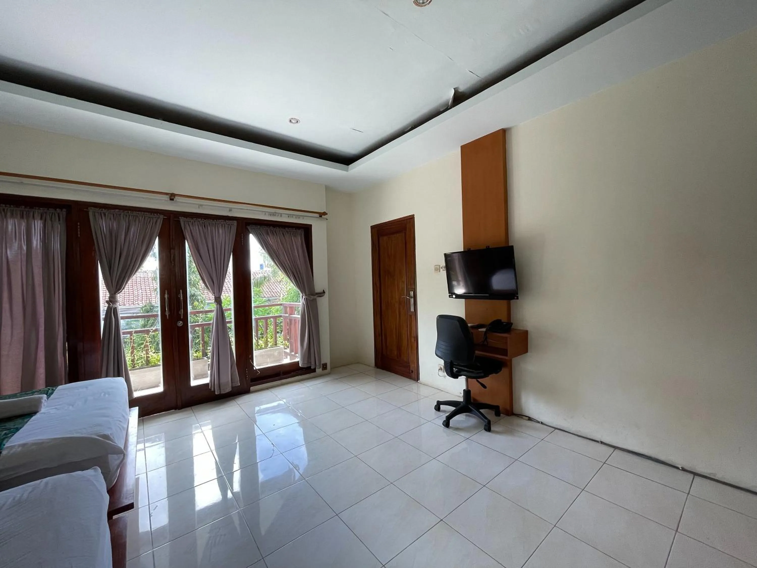 TV and multimedia in Melati Resort & Hotel Kuta Lombok