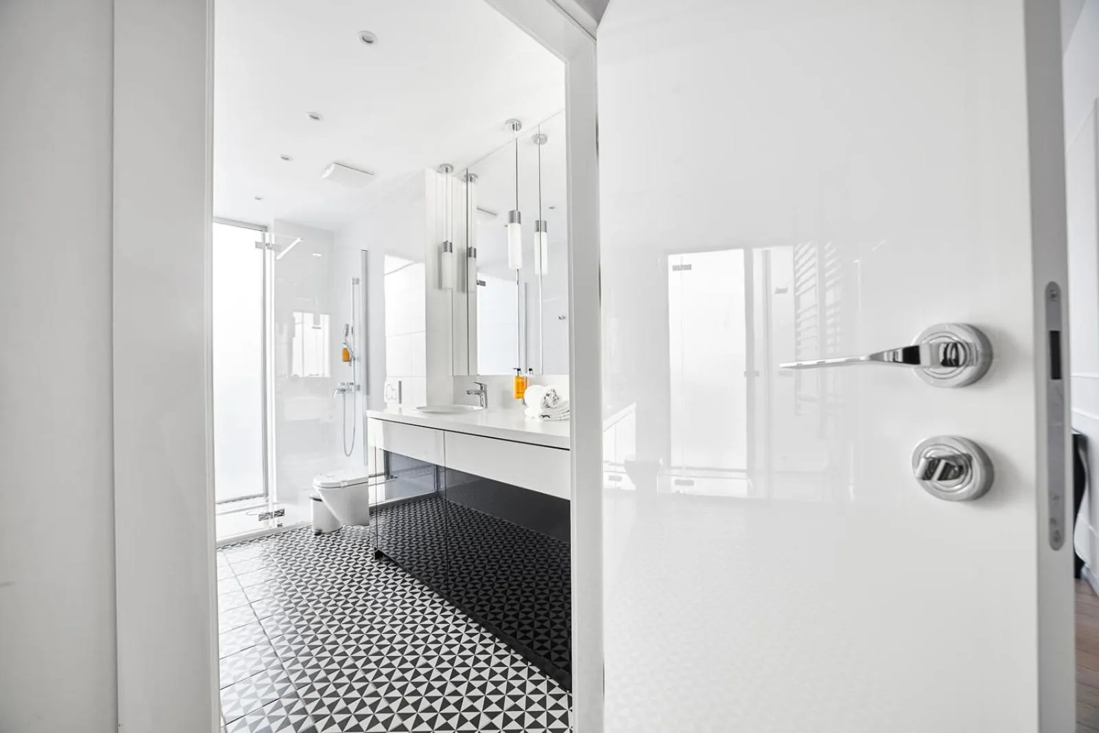 Shower in Dune Beach Resort - C