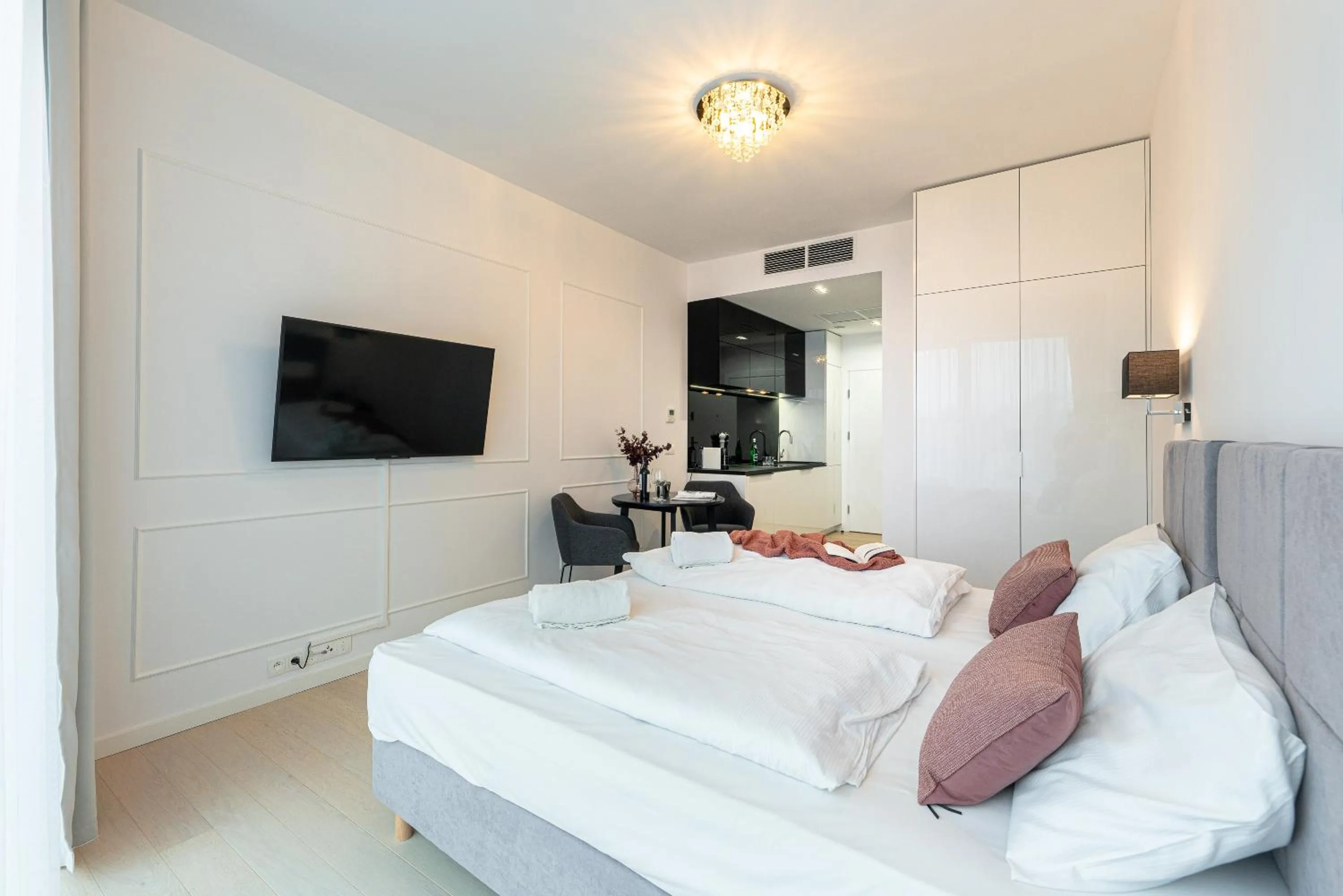 Photo of the whole room in Dune Beach Resort - C