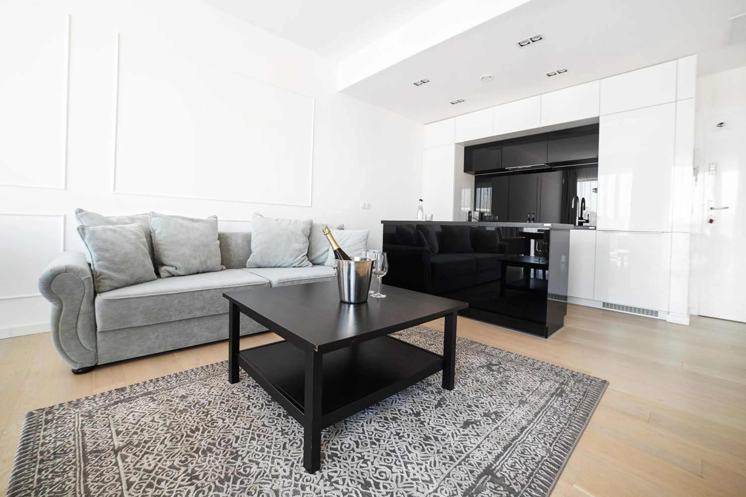 Kitchen or kitchenette in Dune Beach Resort - C