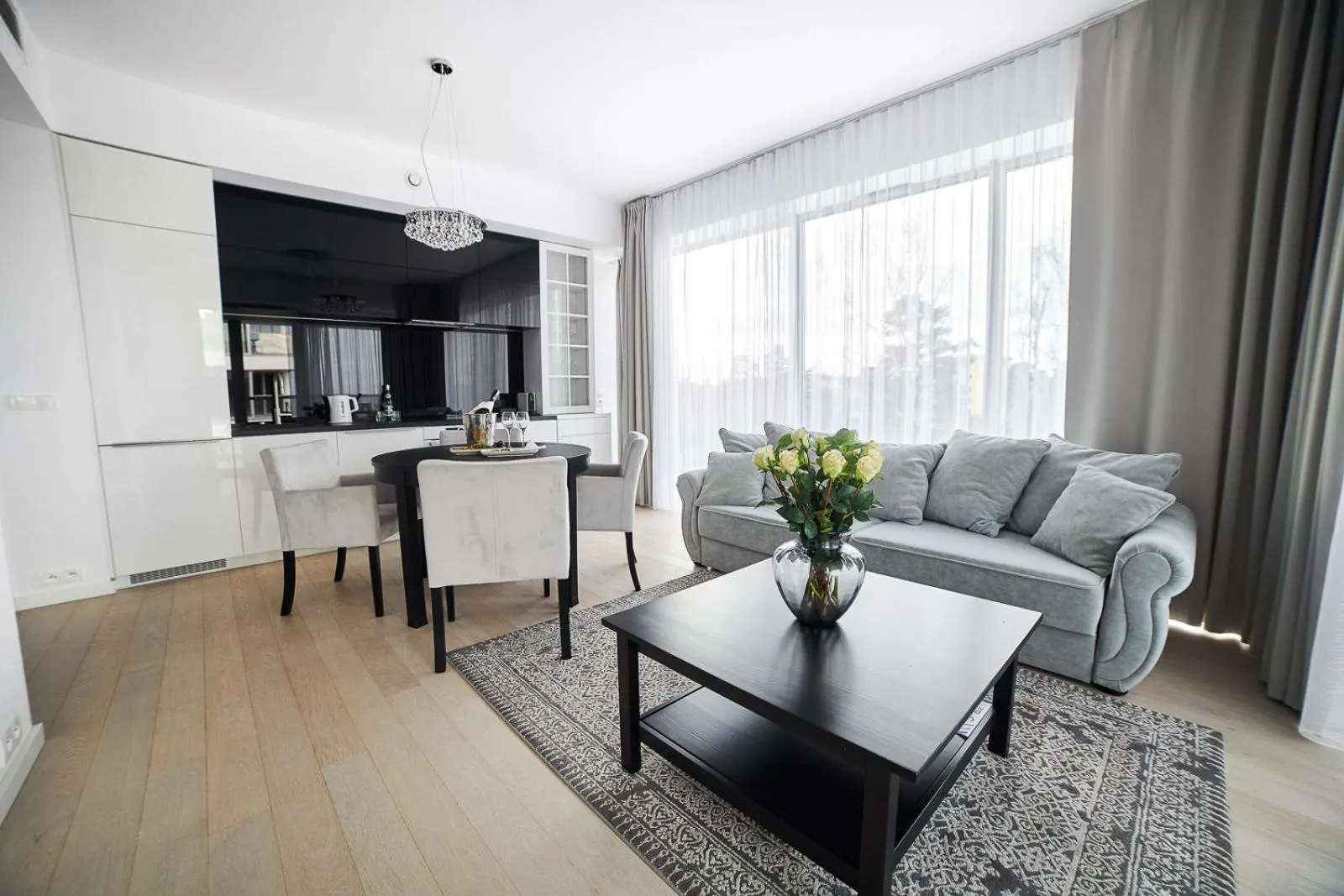 Kitchen or kitchenette in Dune Beach Resort - C