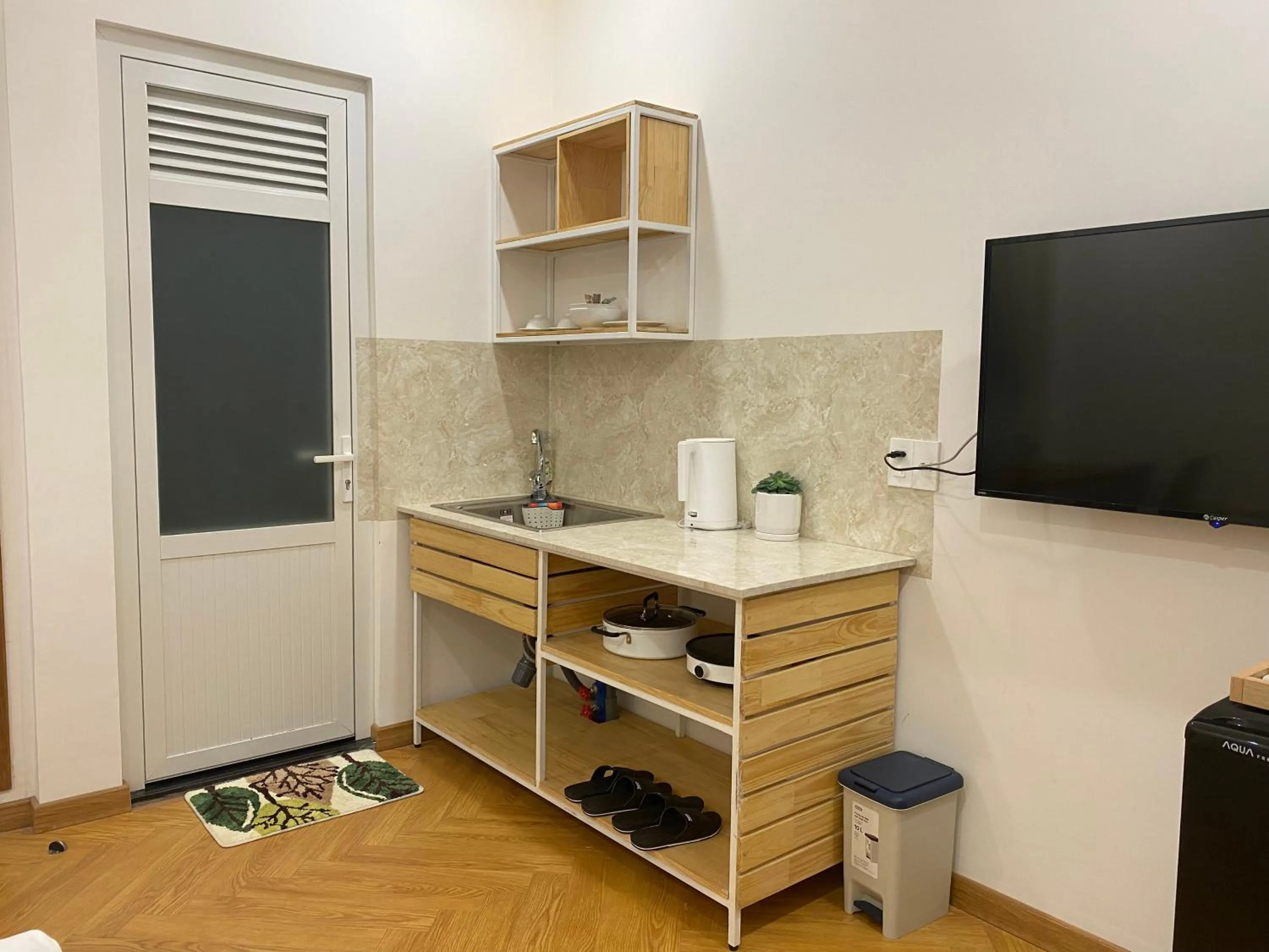 Kitchen or kitchenette in Feliz Dalat Homestay