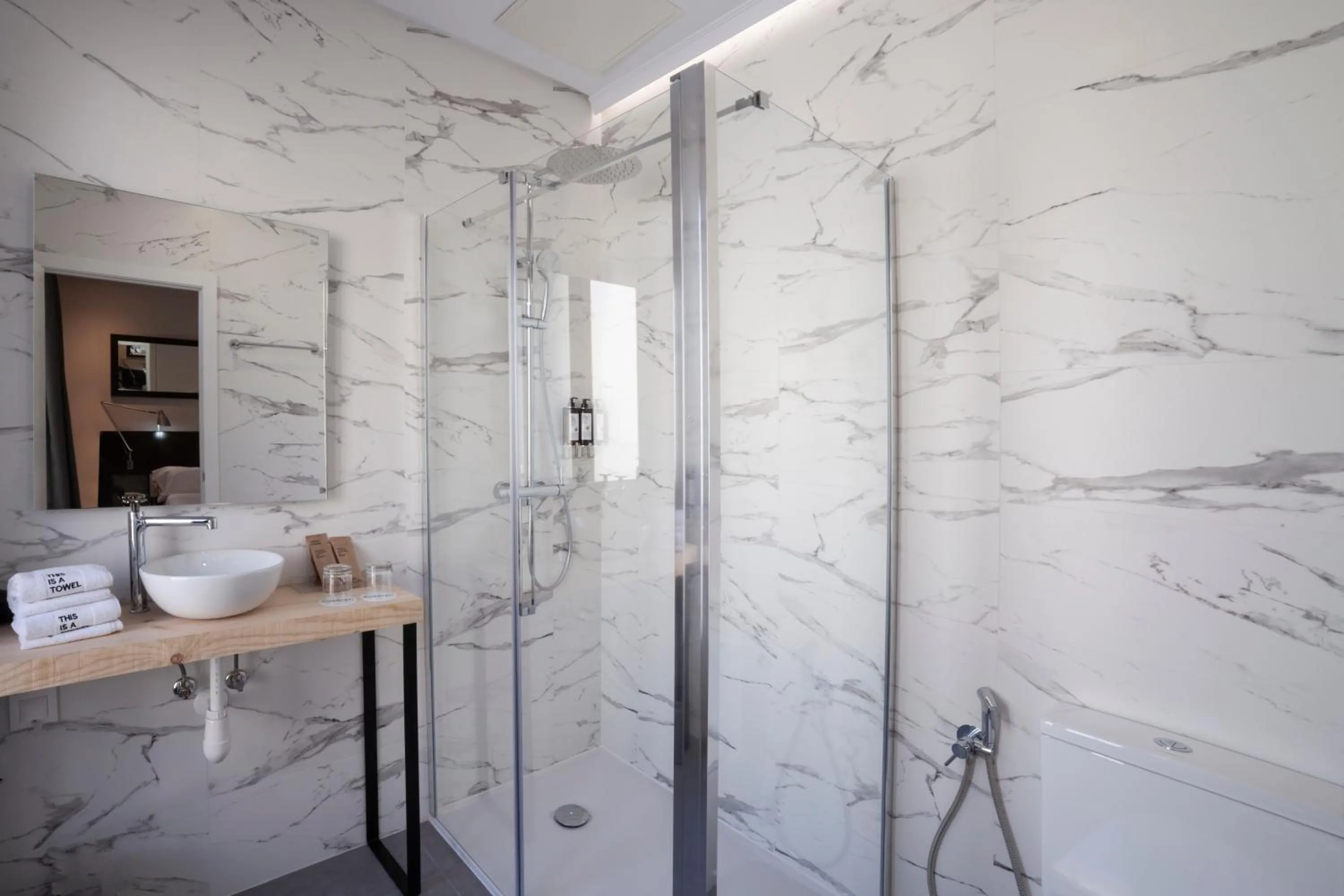 Bathroom in Petit Palace Arana Bilbao