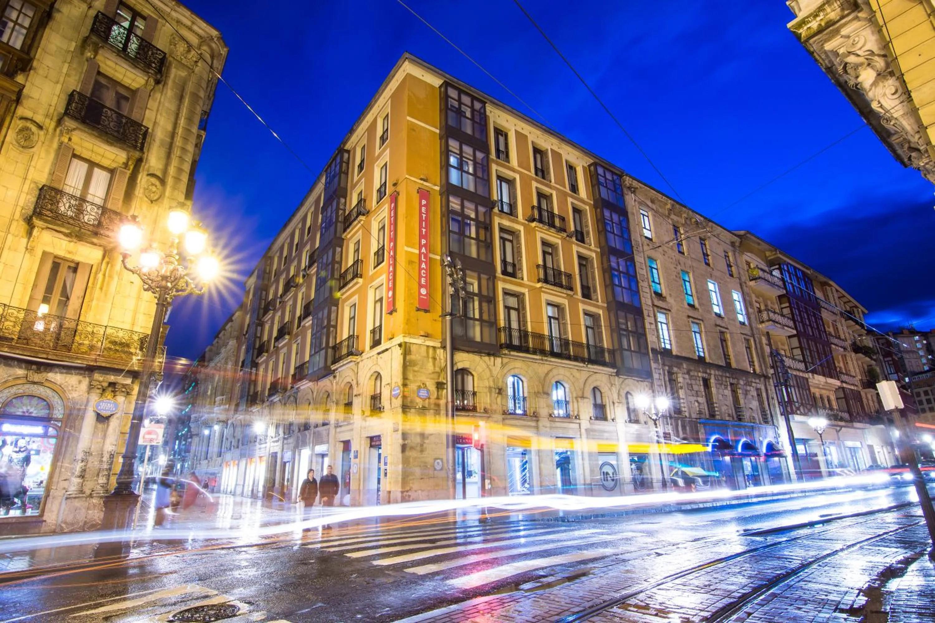 Restaurant/places to eat in Petit Palace Arana Bilbao