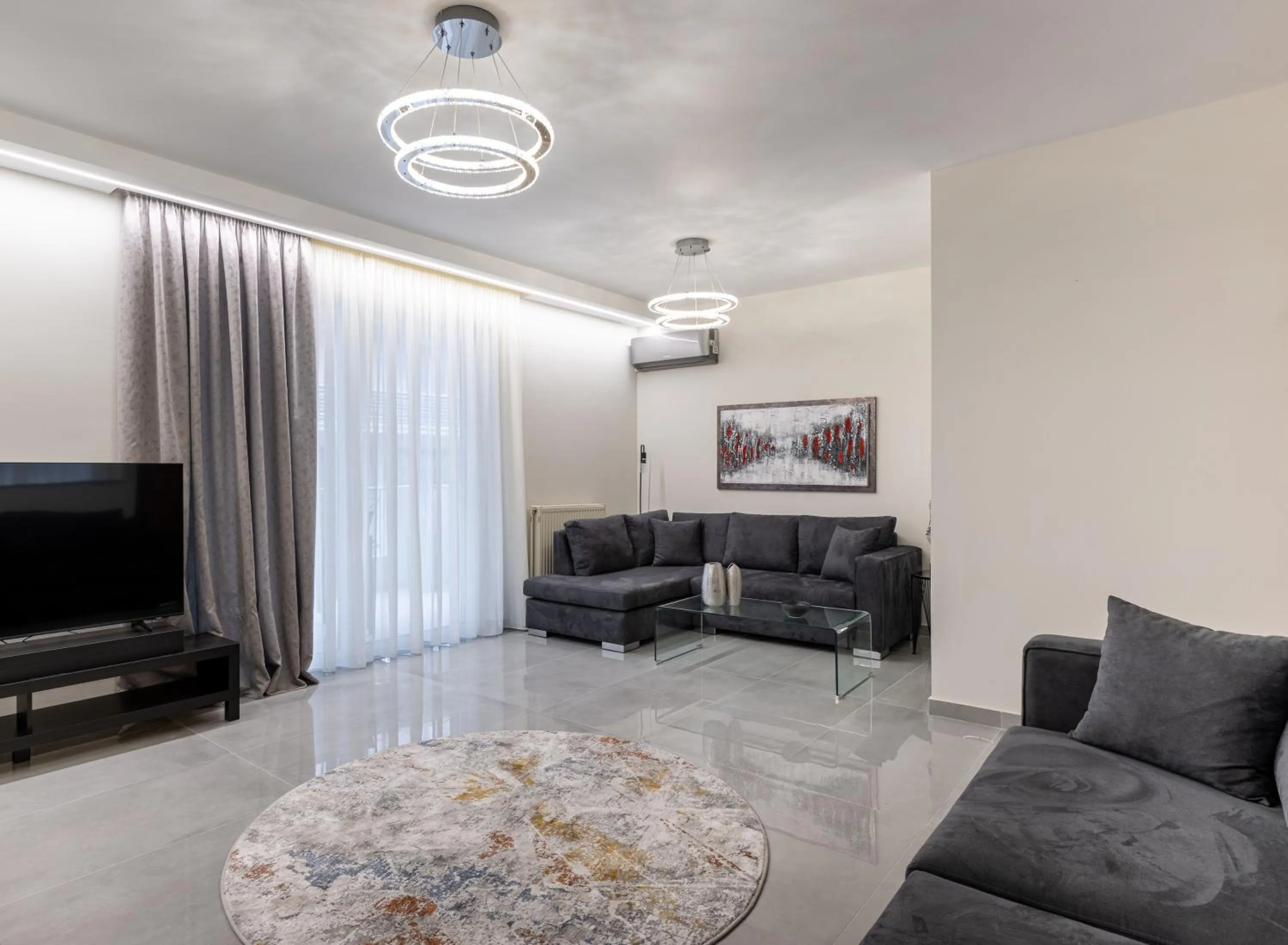 TV and multimedia in Acropolis Cozy Apartments