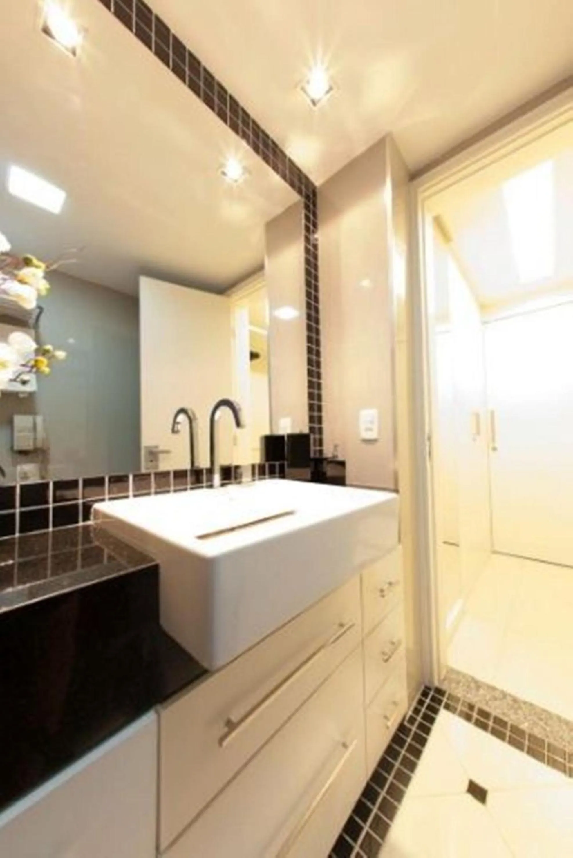 Bathroom in Flat Iate
