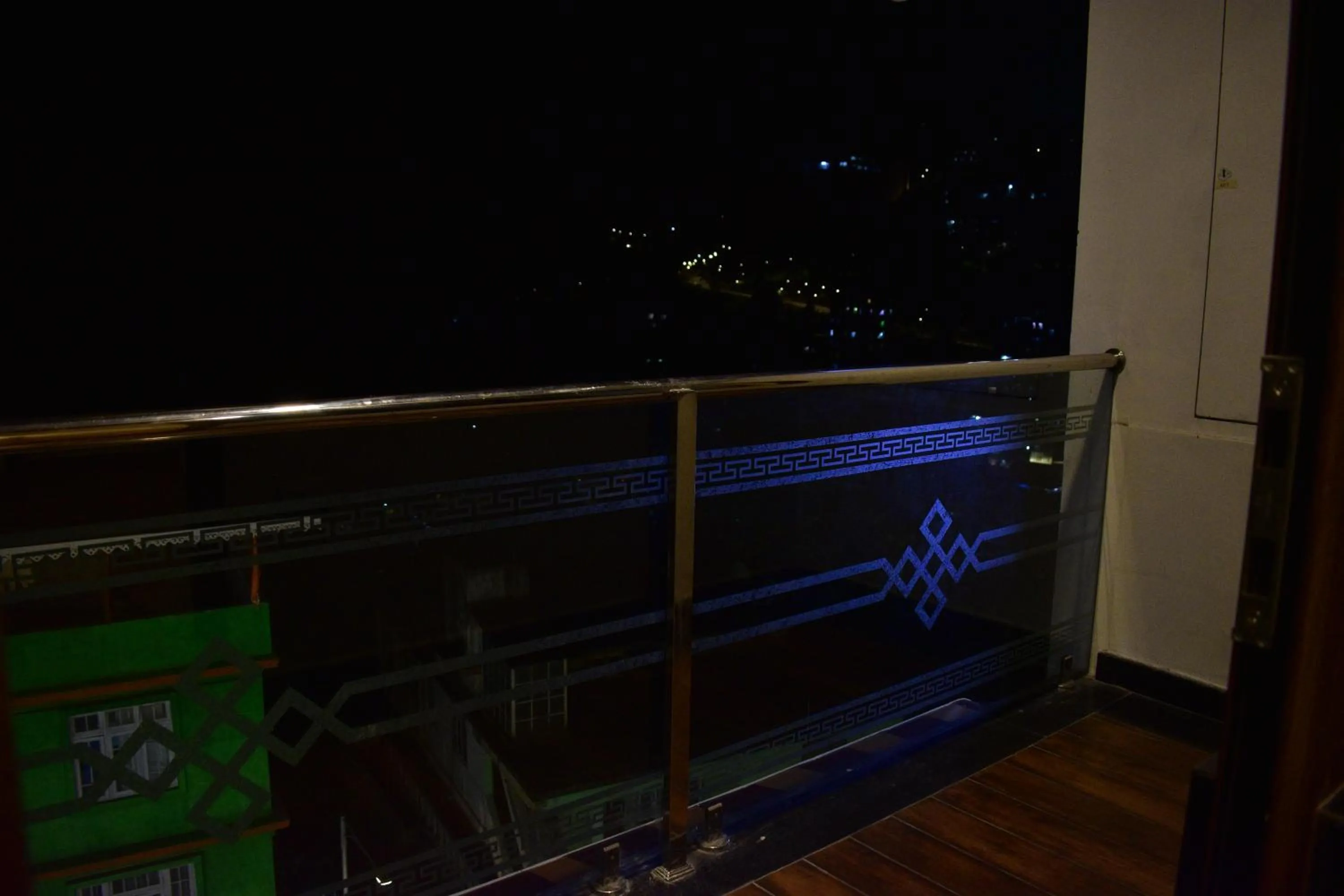 Night in HOTEL MONTANA VYOO