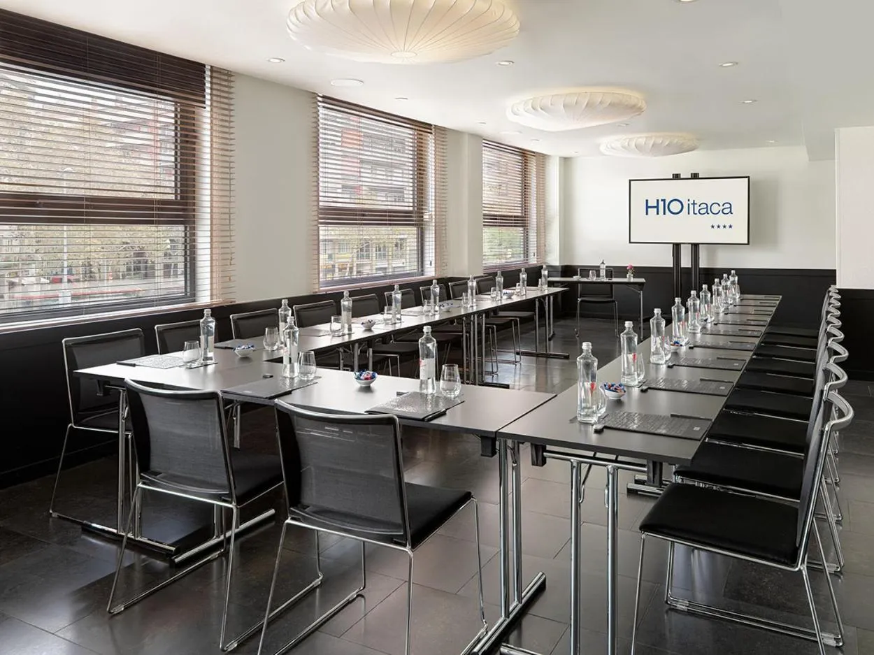 Banquet/Function facilities in H10 Itaca