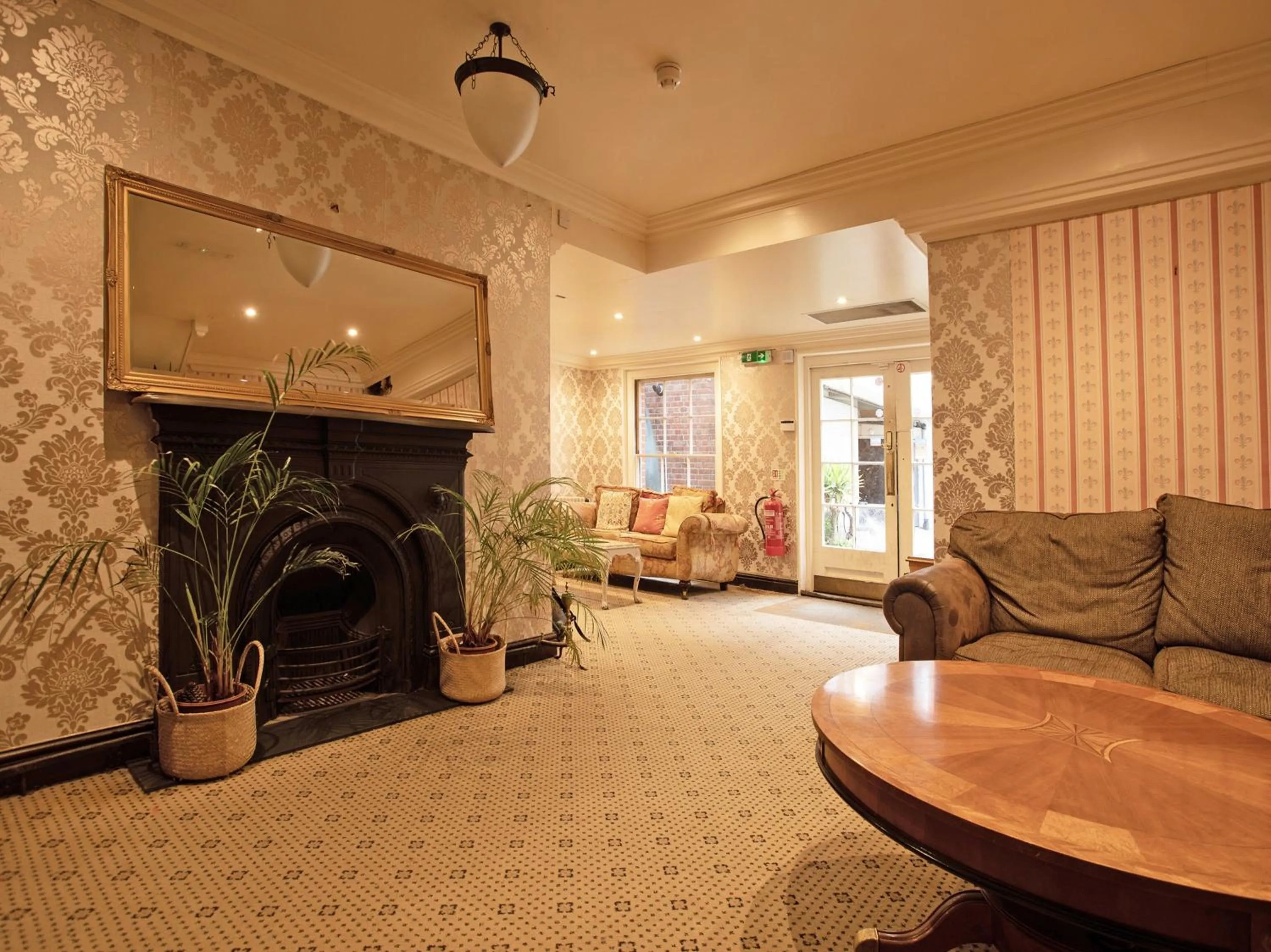 Lobby or reception in Great White Horse Hotel