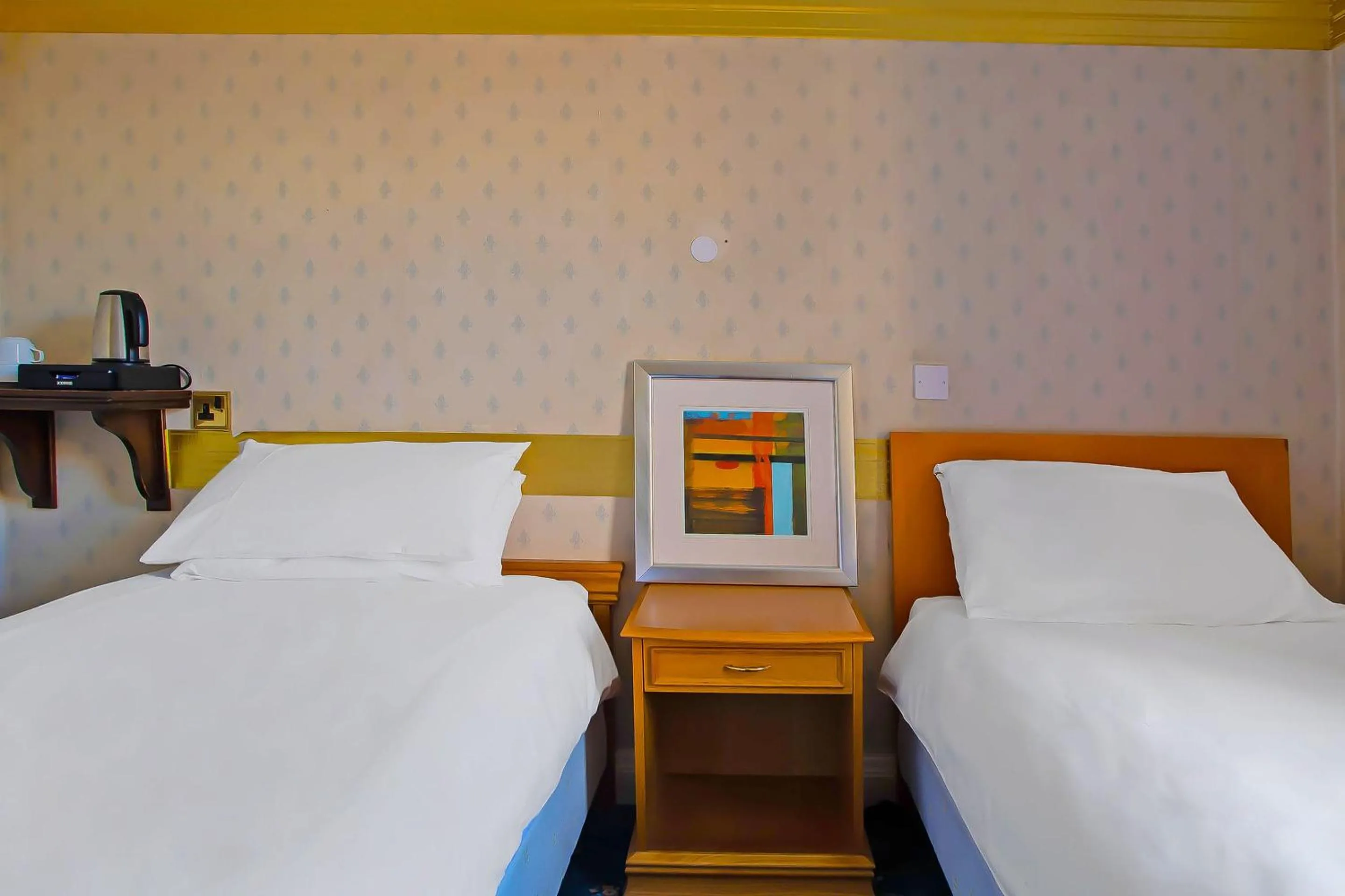 Bedroom in Great White Horse Hotel