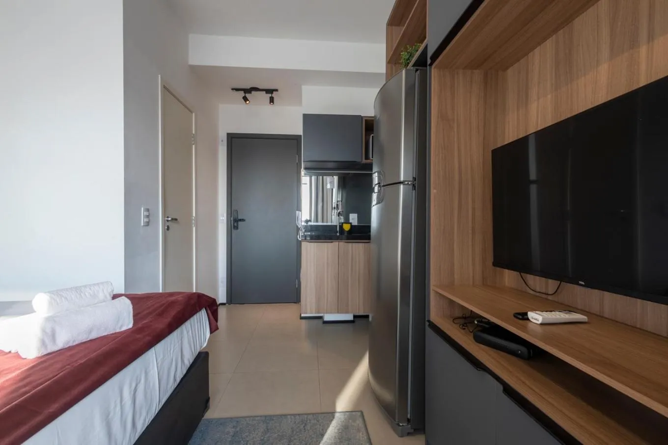 Photo of the whole room, Bed in 360 VN Turiassú by Housi