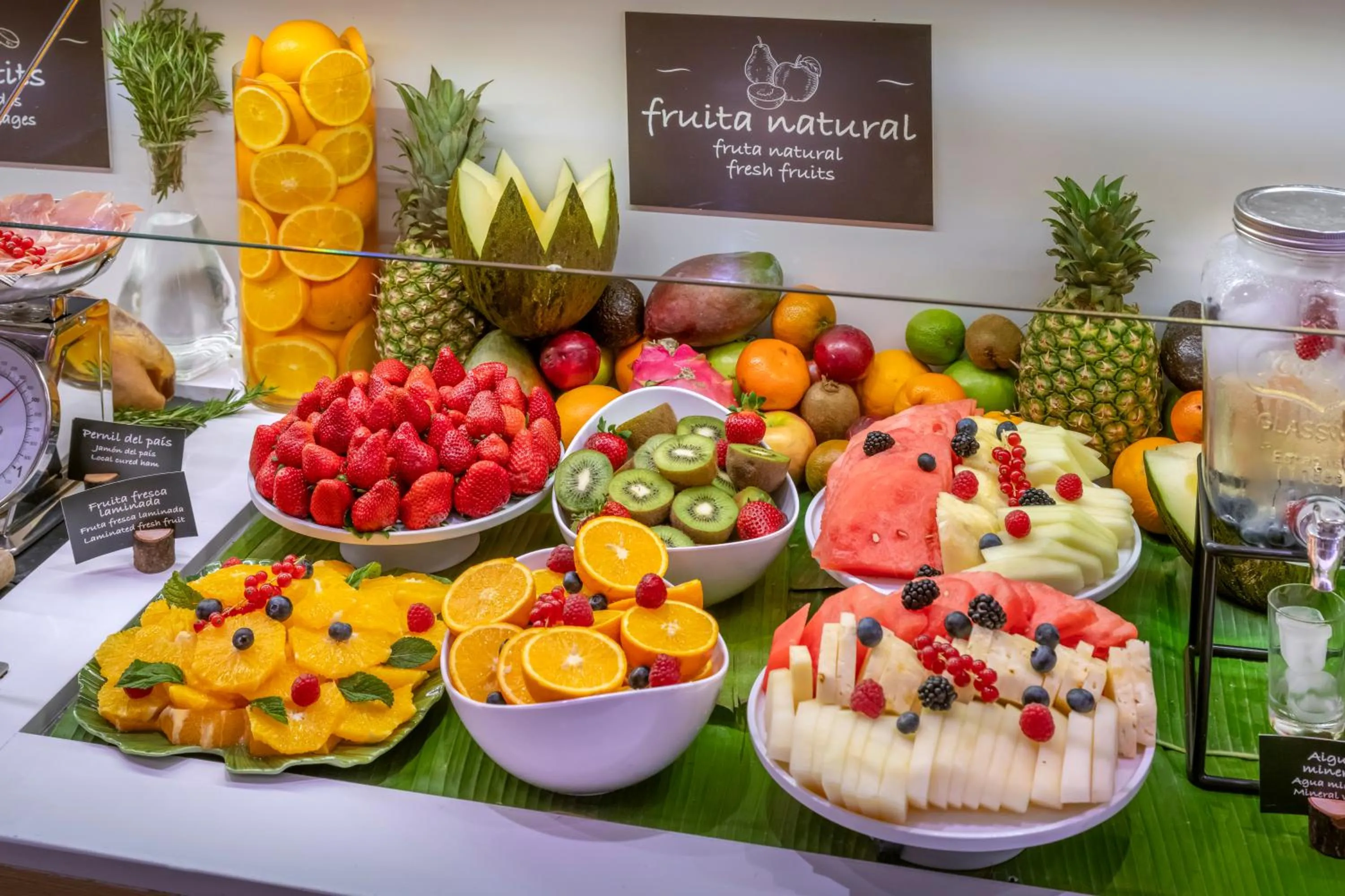 Buffet breakfast in Hotel SERHS Rivoli Rambla